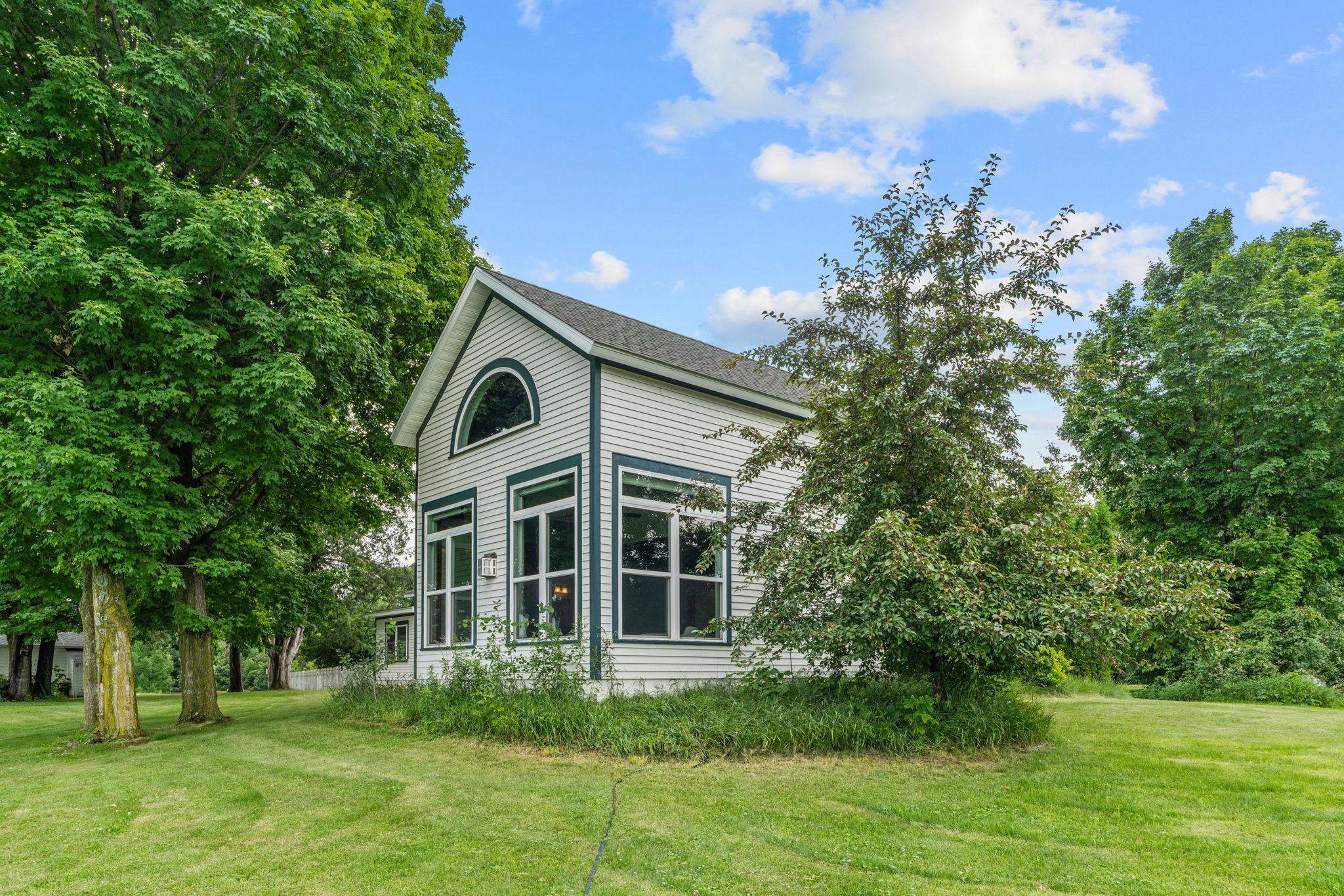 3rd image of 34501 Vista Rd, Taylors Falls, MN 55084 | MLS# 7106065