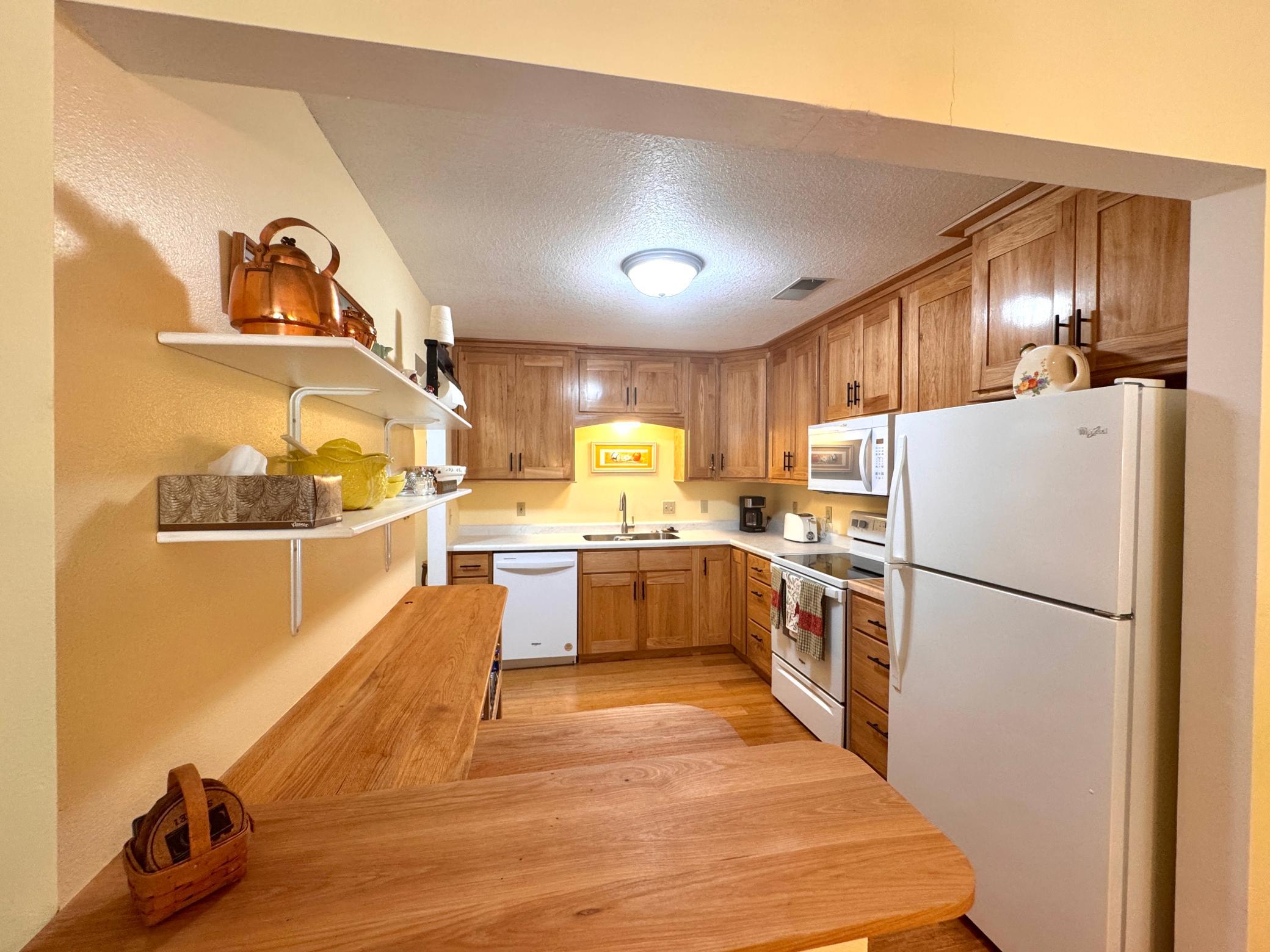 2nd image of 606 Pondhurst Dr, Amery, WI 54001 | MLS# 7106140