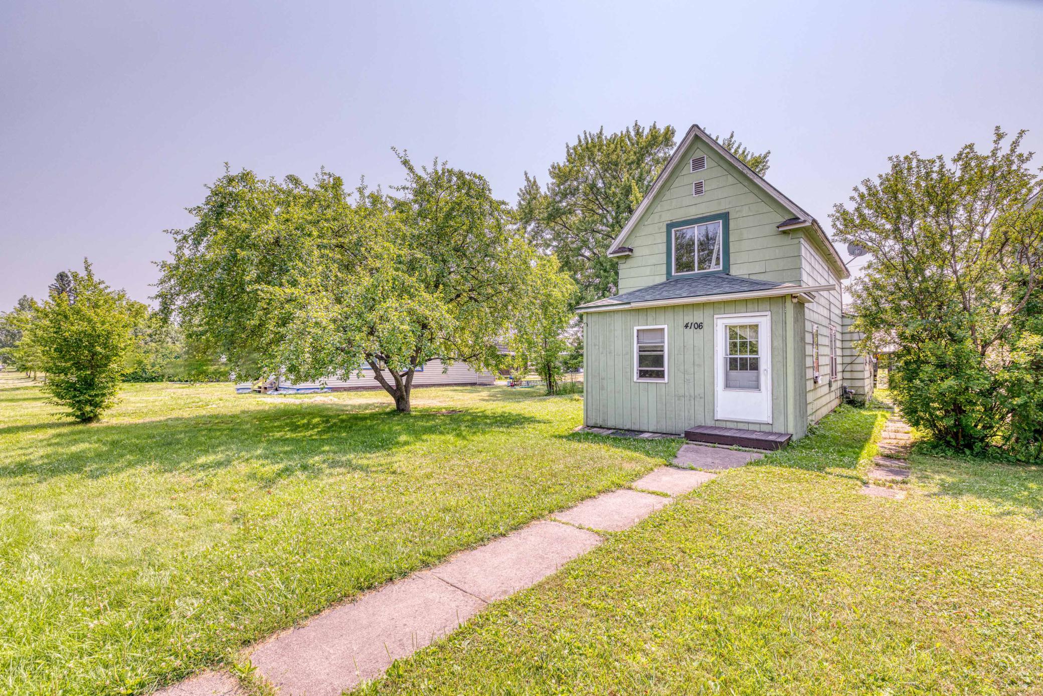 2nd image of 4106 E 1st St, Superior, WI 54880 | MLS# 7106152