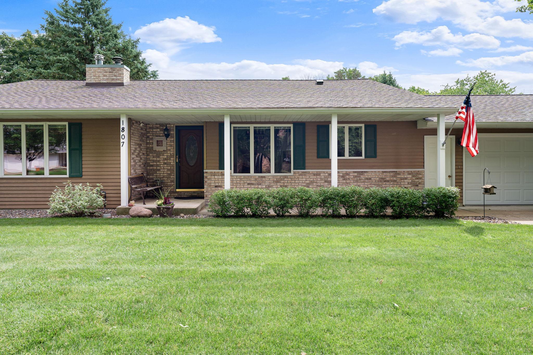 2nd image of 1807 9th, Austin, MN 55912 | MLS# 7106173