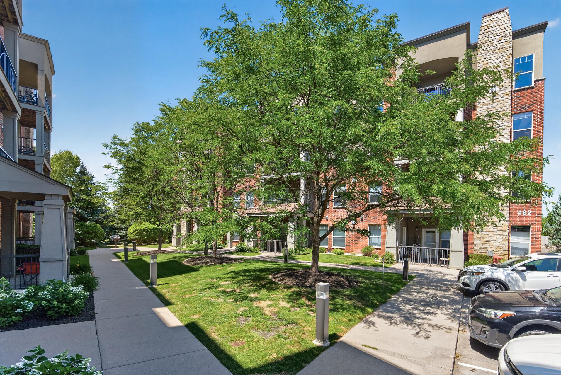 2nd image of 460 Frd Rd, Saint Louis Park, MN 55426