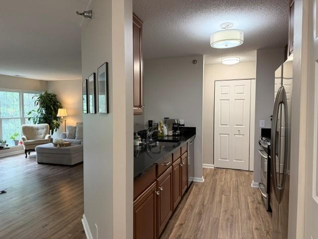 Homes for sale in Minnetonka, MN | 6010 Chasewood Pkwy #203, Minnetonka, MN 55343 | MLS# 7106289