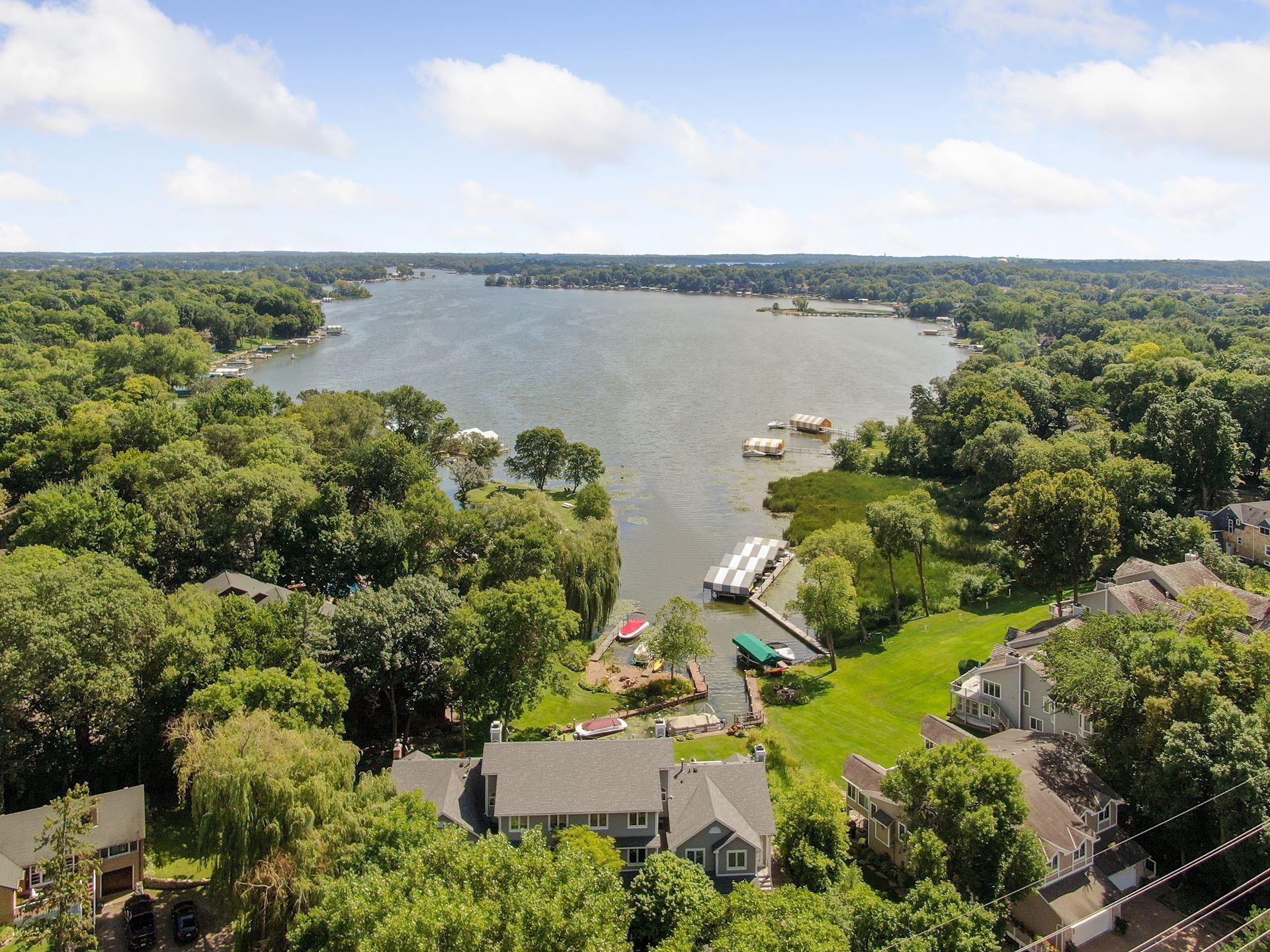 2nd image of 1760 Commerce Blvd, Mound, MN 55364 | MLS# 7106310