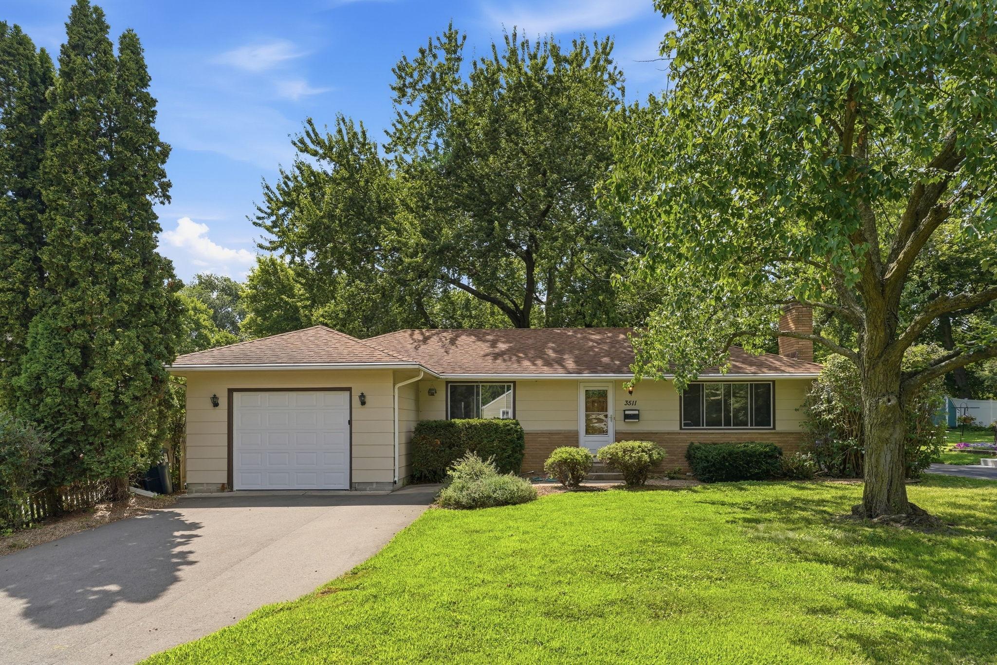 2nd image of 3511 Zane Ave N, Crystal, MN 55422 | MLS# 7106315