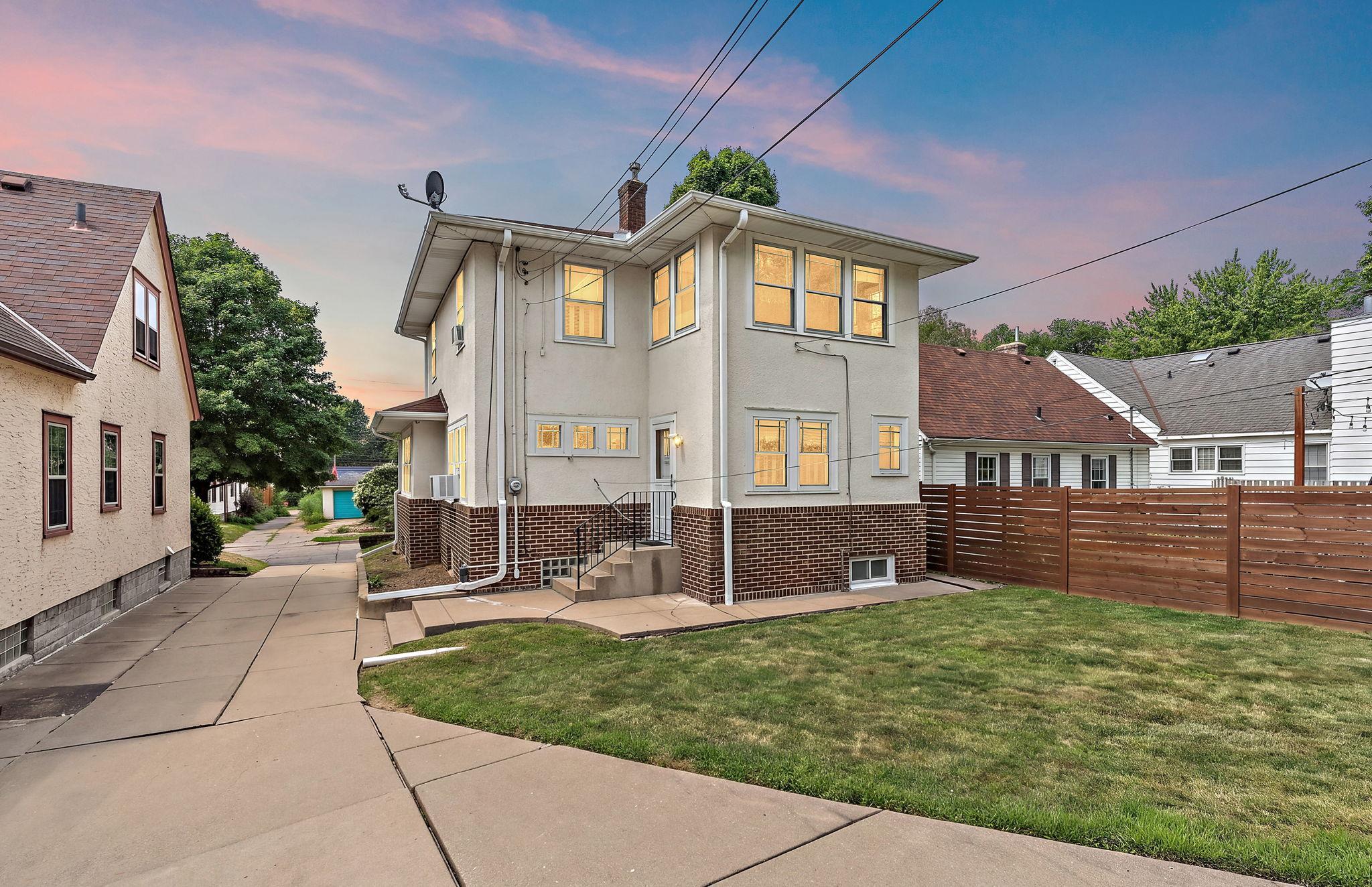 2nd image of 1947 Cleveland St Ne, Minneapolis, MN 55418 | MLS# 7106436