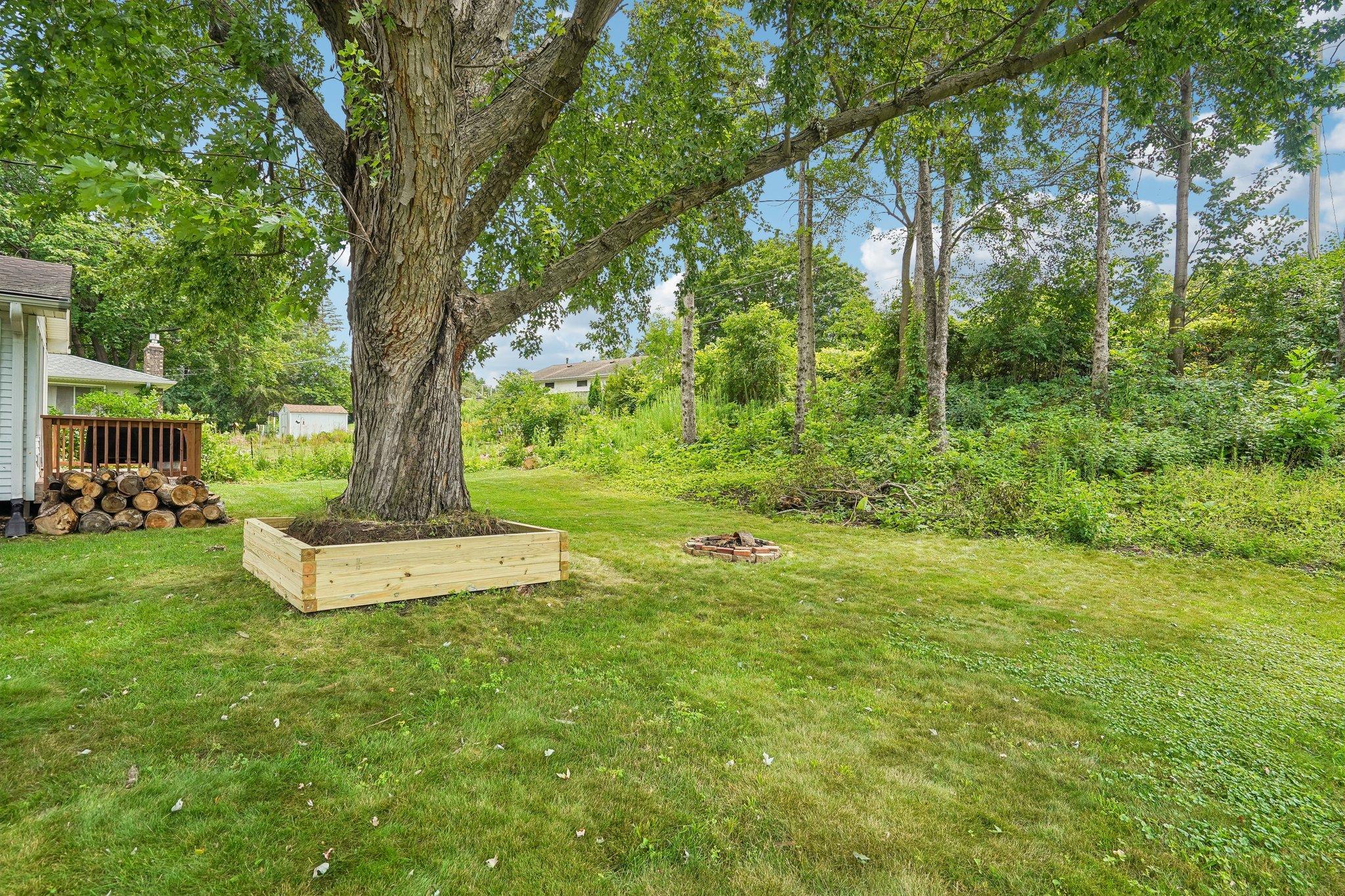 44th image of 1880 Gold Trl, Saint Paul, MN 55122 | MLS# 7106447
