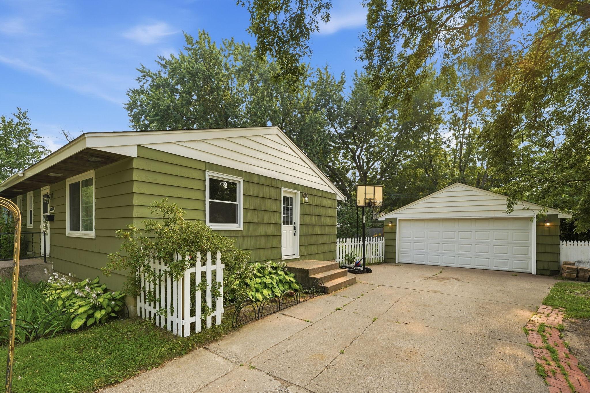 53rd image of 6009 Quebec Ave N, New Hope, MN 55428 | MLS# 7106497