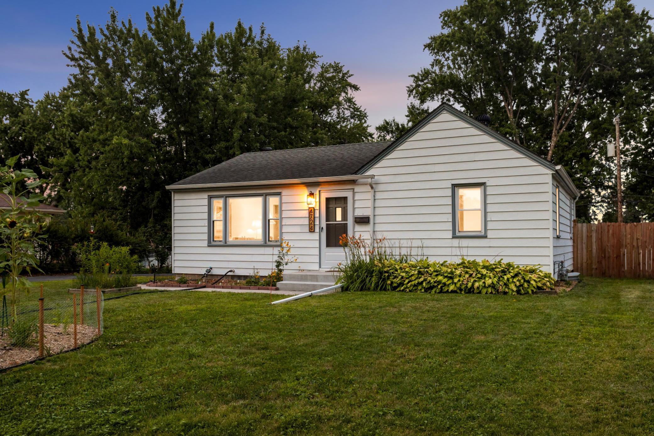 2nd image of 4724 Nevada Ave N, Crystal, MN 55428 | MLS# 7106602