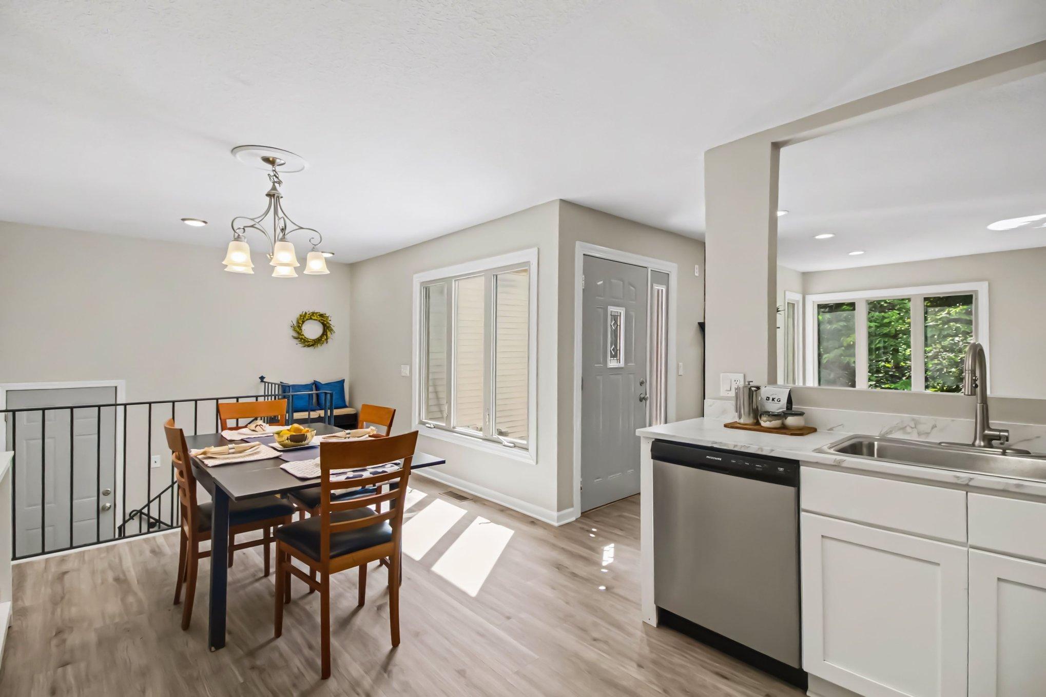 4th image of 234 Cambria Ct, Saint Paul, MN 55125 | MLS# 7106756
