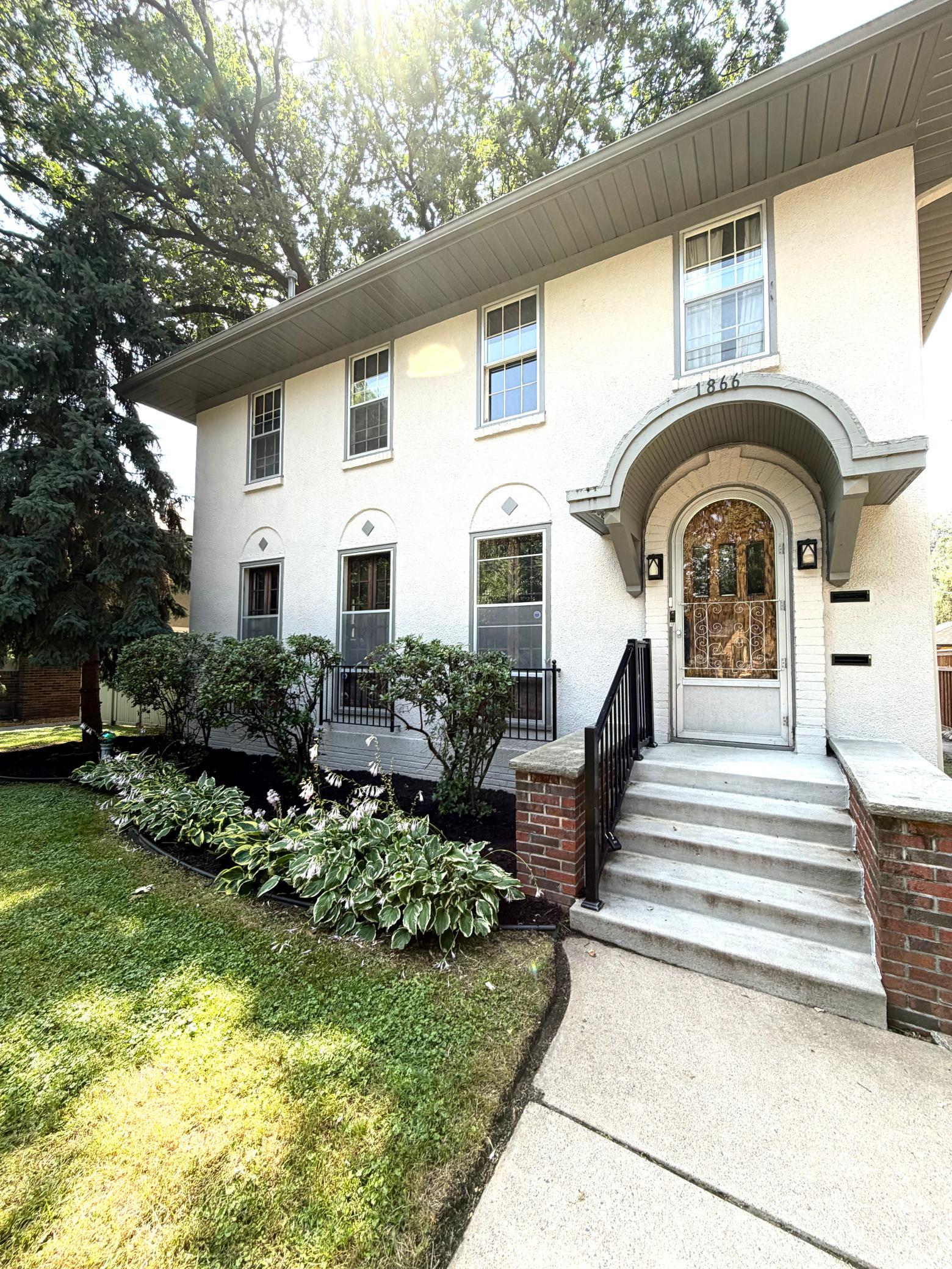 2nd image of 1866 Jefferson Ave, Saint Paul, MN 55105 | MLS# 7106760