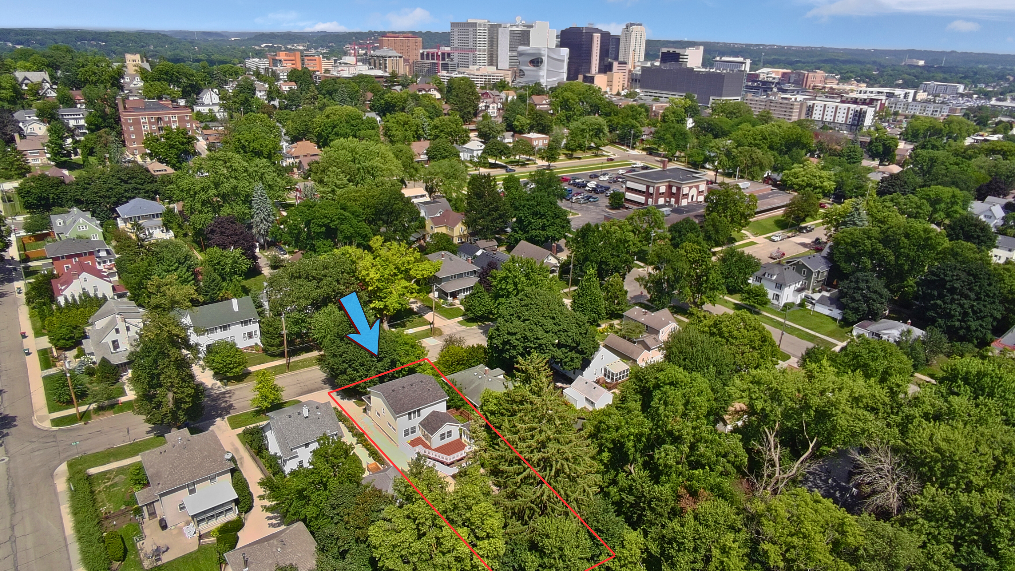 2nd image of 722 7th St Sw, Rochester, MN 55902 | MLS# 7106768
