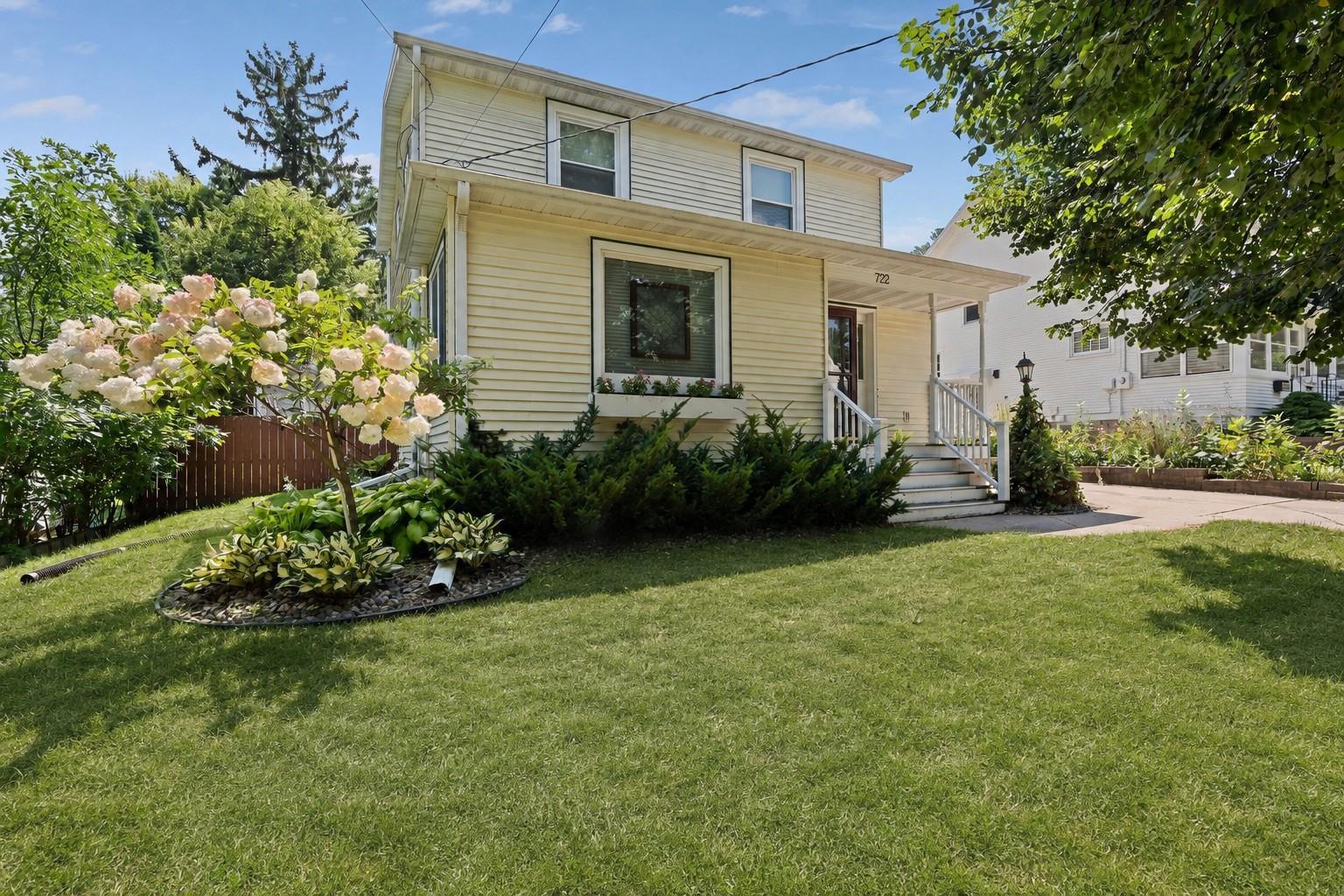1st image of 722 7th St Sw, Rochester, MN 55902 | MLS# 7106768