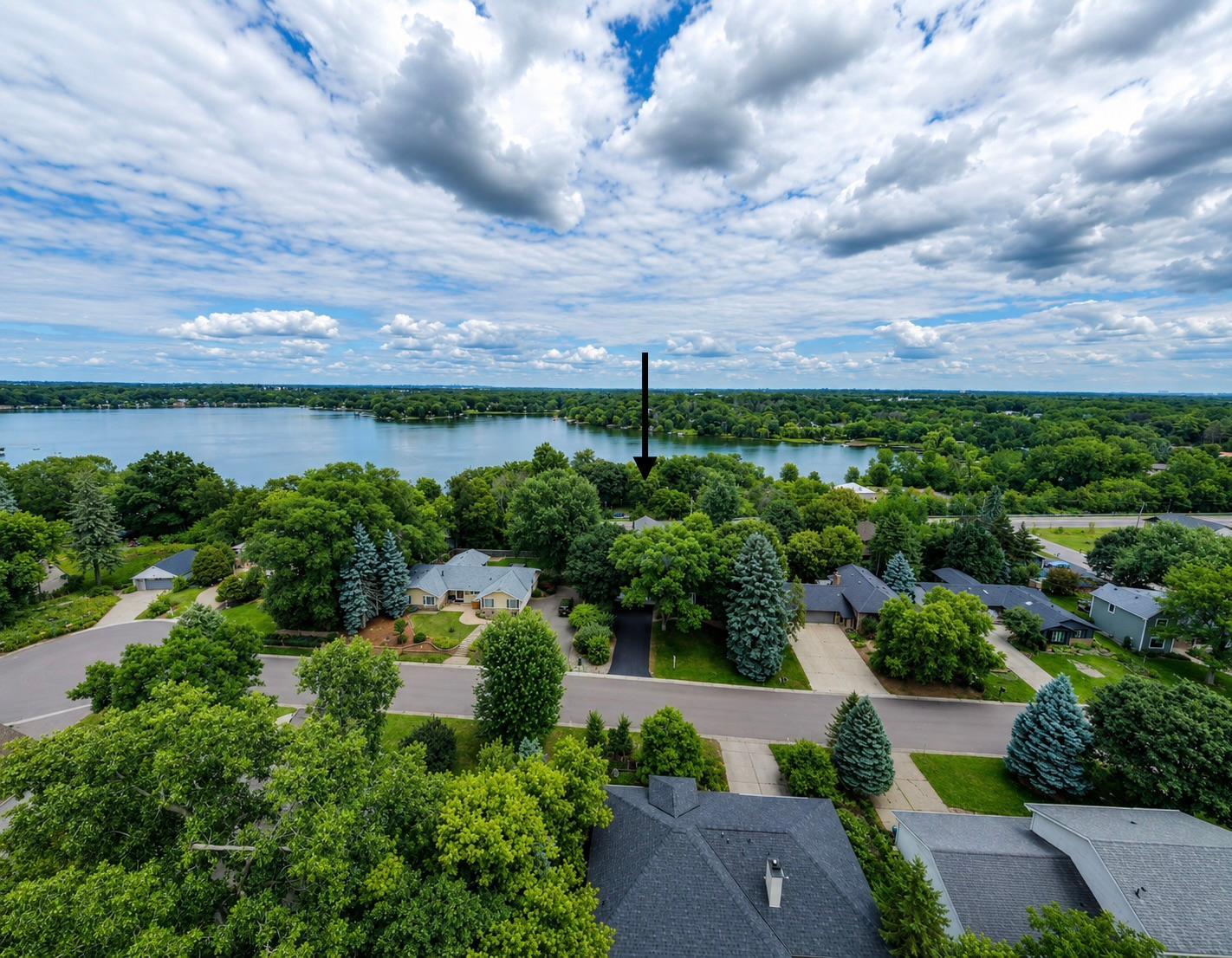 Homes for sale in Little Canada, MN | 2440 Sunrise Dr, Little Canada, MN 55117 | MLS# 7106926