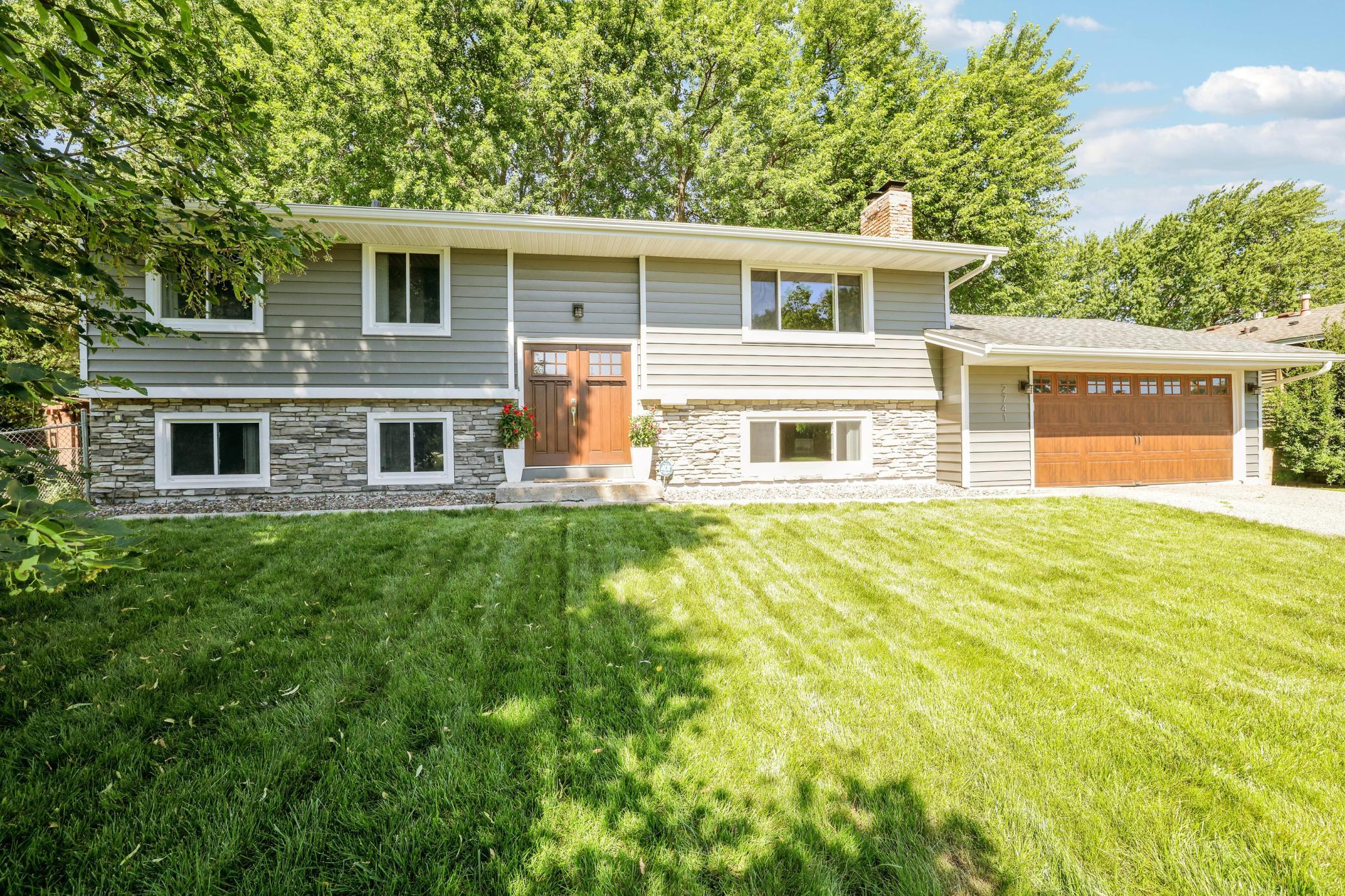 2nd image of 2741 Xylon Ave N, New Hope, MN 55427 | MLS# 7106942
