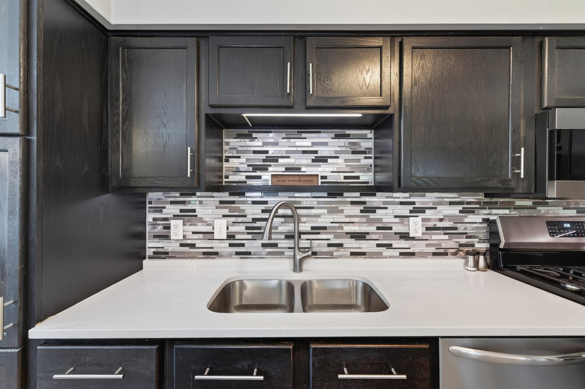 5th image of 14034 Heywood Path, Apple Valley, MN 55124 | MLS# 7106990