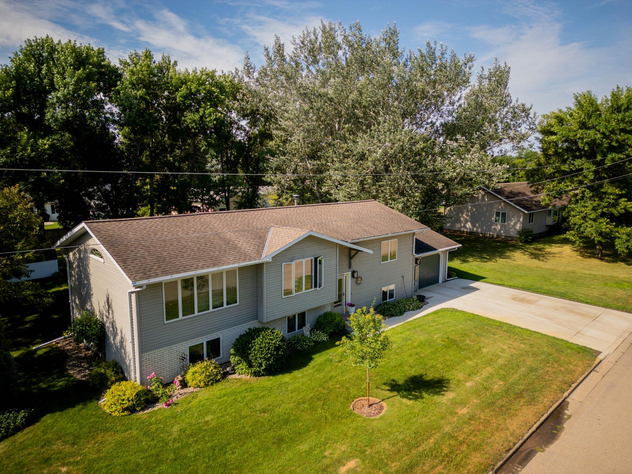 Homes for sale in Lisbon, ND | 204 8Th Ave E, Lisbon, ND 58054 | MLS# 7107057