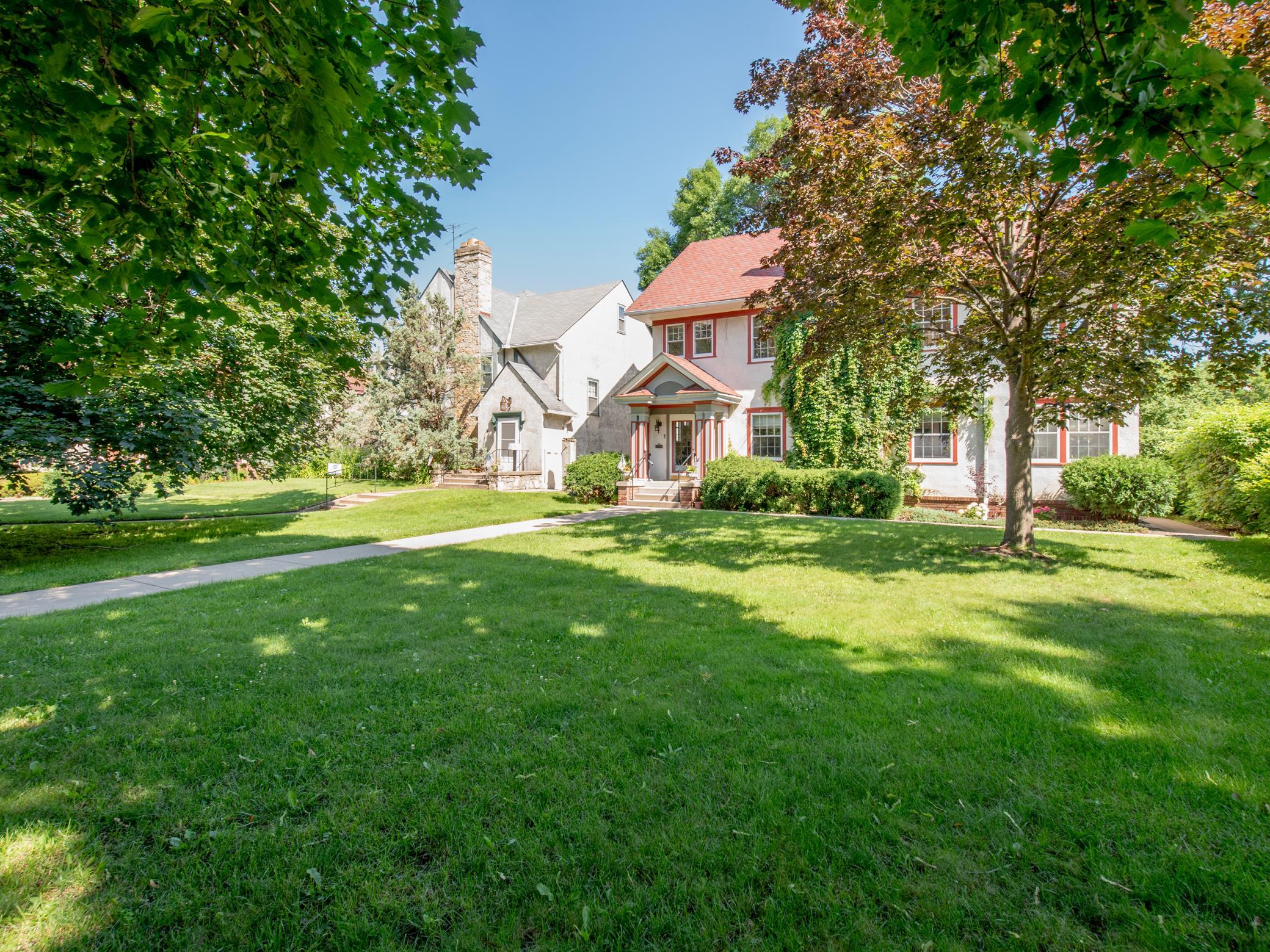 69th image of 1917 Summit Ave #2, Saint Paul, MN 55105 | MLS# 7107128