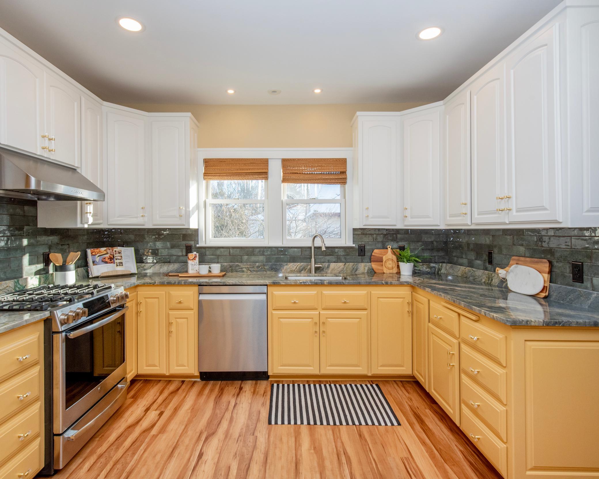 4th image of 1917 Smt Ave, Saint Paul, MN 55105