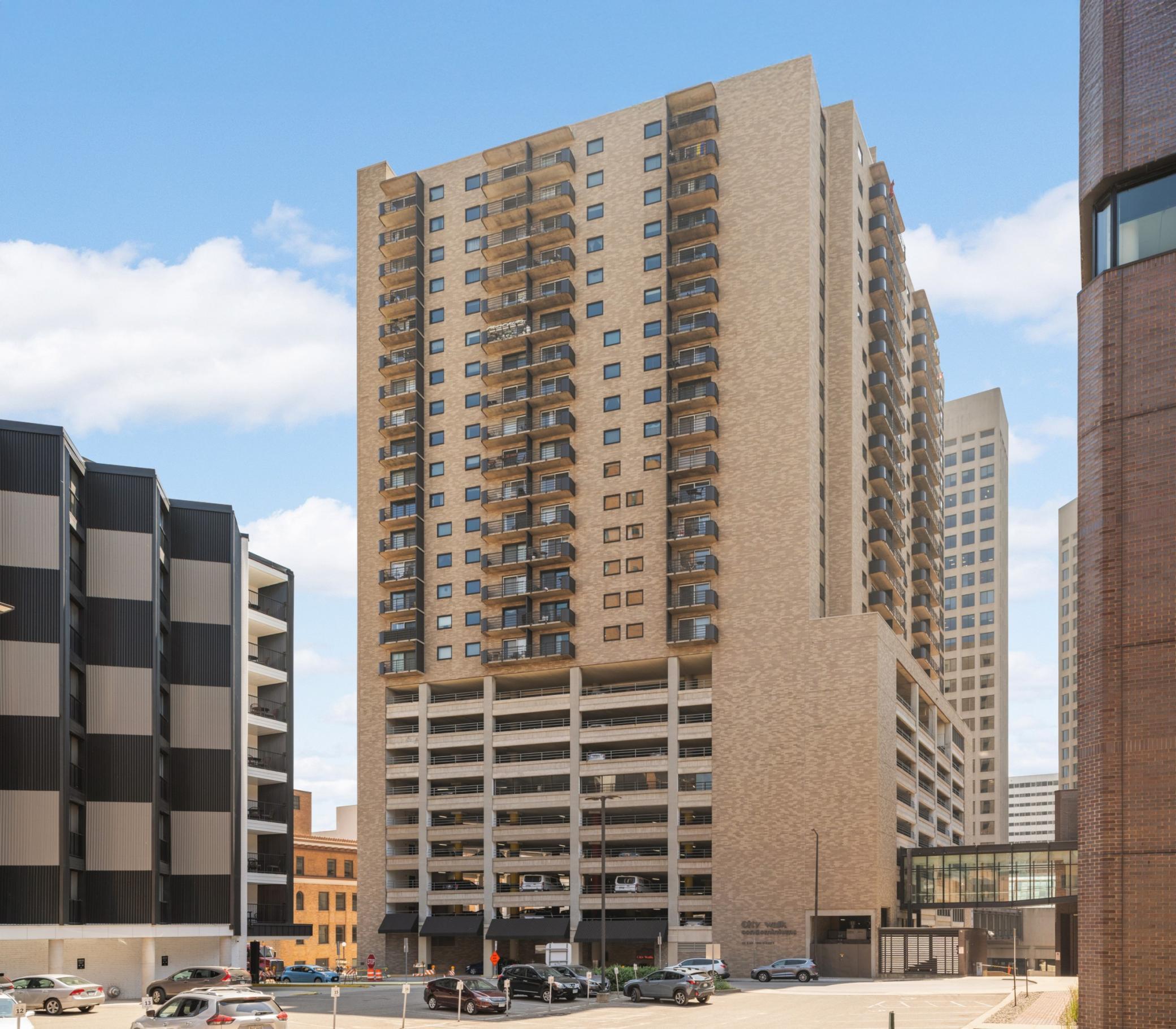 2nd image of 66 9th St E #1305, Saint Paul, MN 55101 | MLS# 7107237
