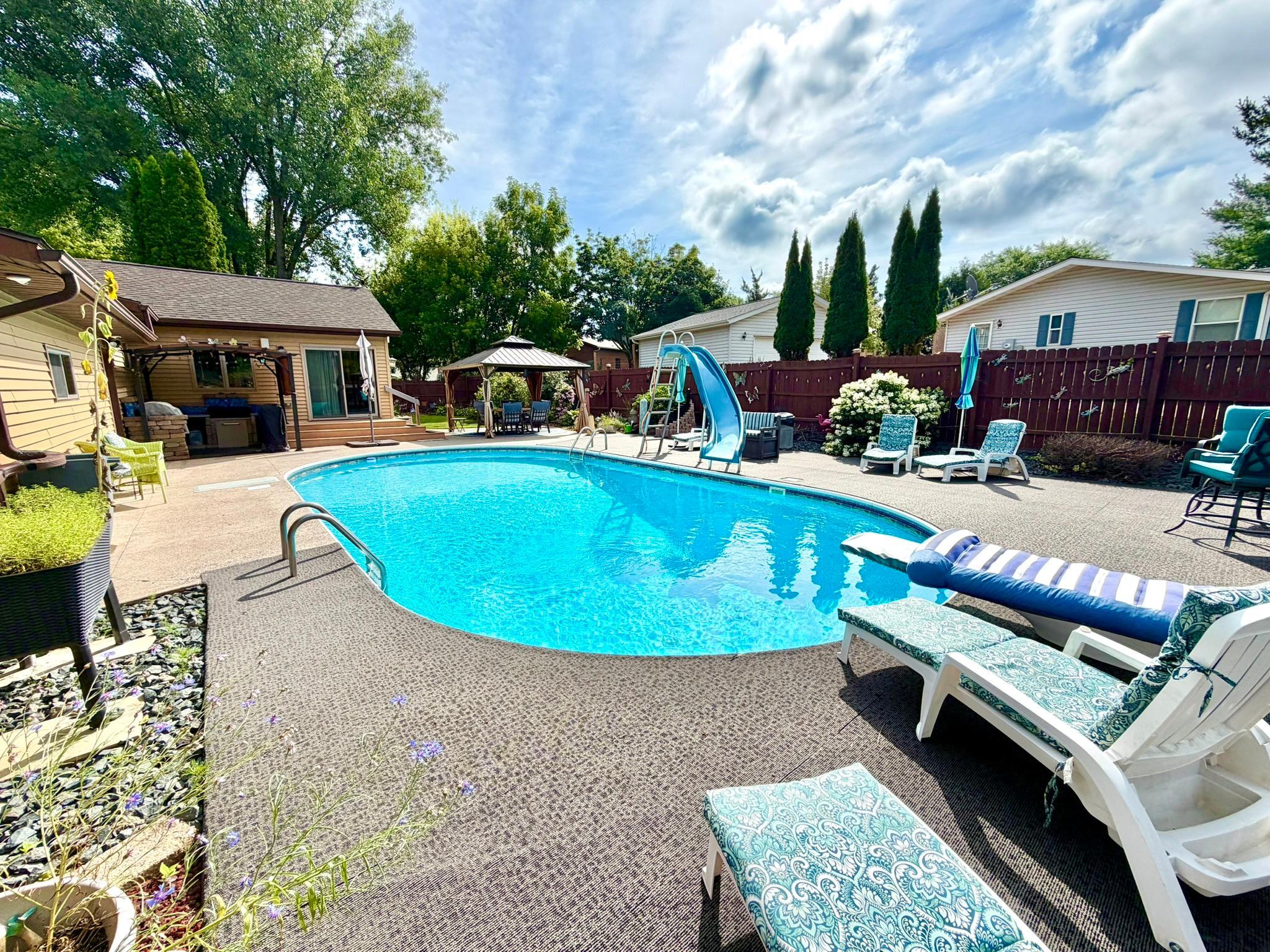 1st image of 2326 Hallquist Ave, Red Wing, MN 55066 | MLS# 7107253