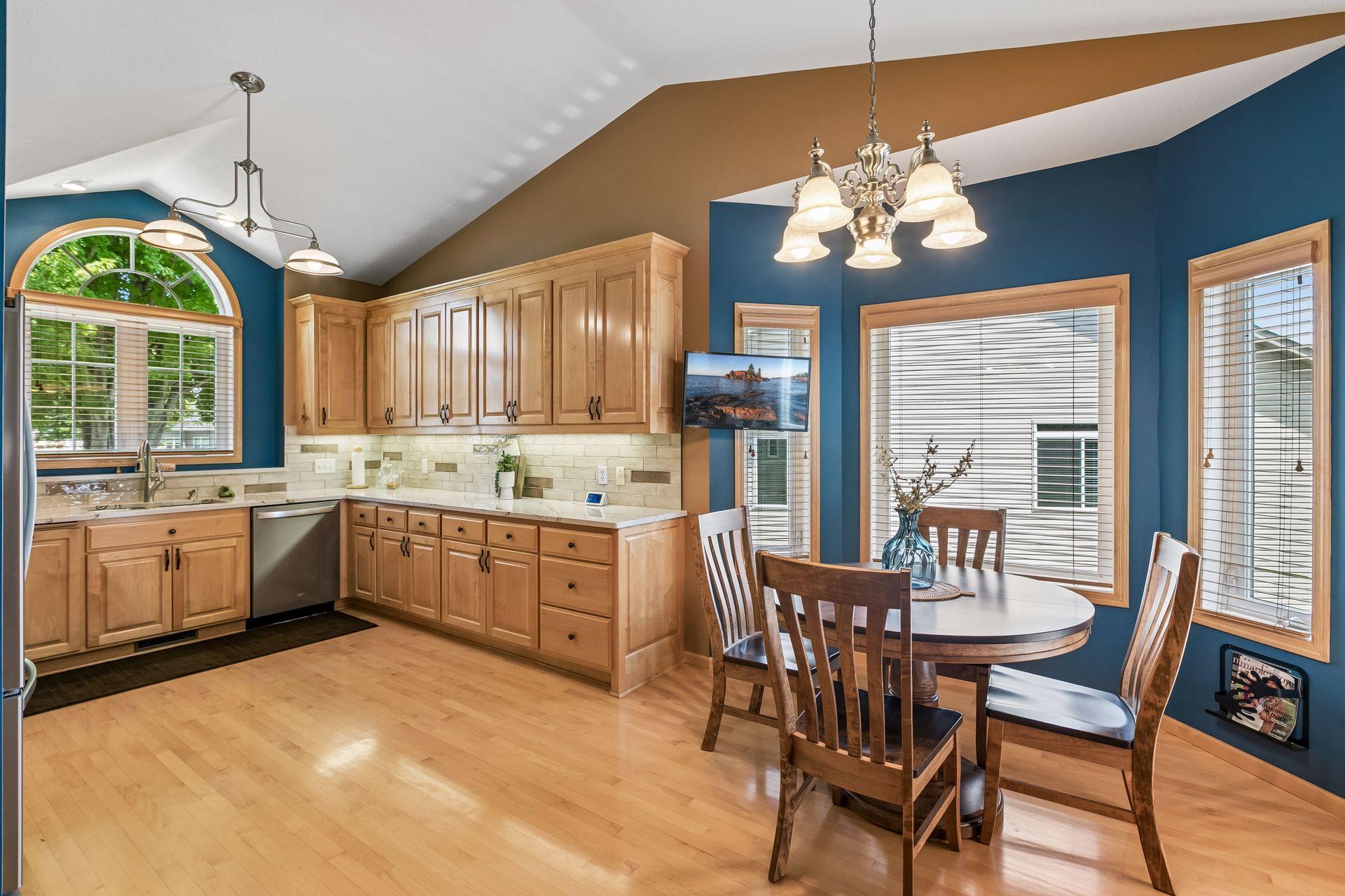 3rd image of 16017 70Th Pl N, Maple Grove, MN 55311 | MLS# 7107381