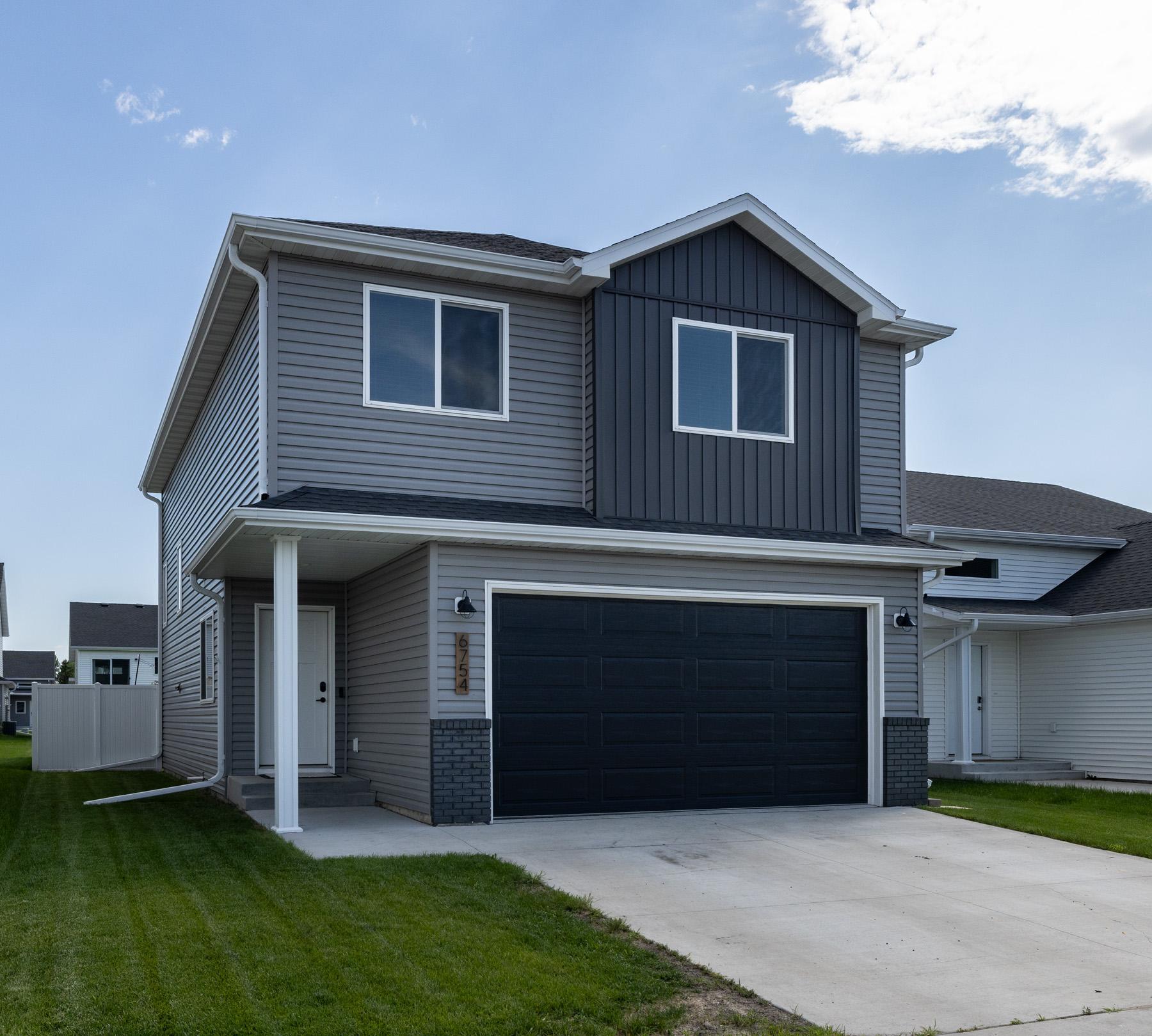 1st image of 6754 71st Ave S, Horace, ND 58047 | MLS# 7107386