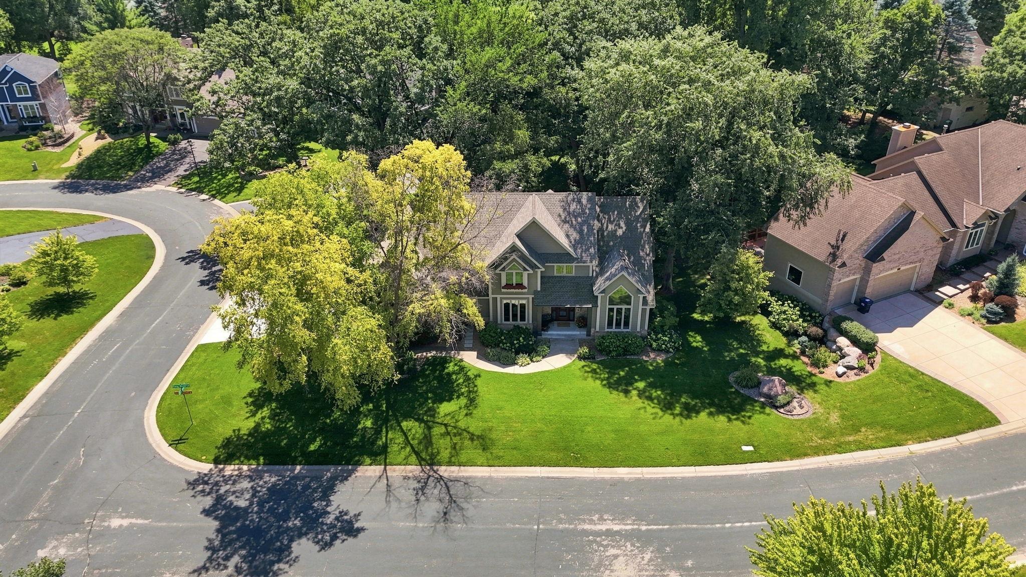 52nd image of 1444 Kings Wood Ln, Eagan, MN 55122 | MLS# 7107394