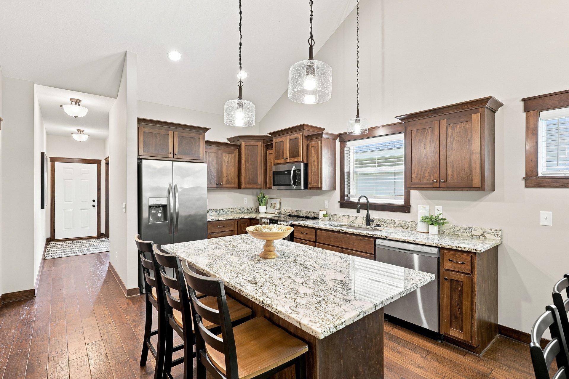 3rd image of 7801 Ava Trl, Inver Grove Heights, MN 55077 | MLS# 7107427