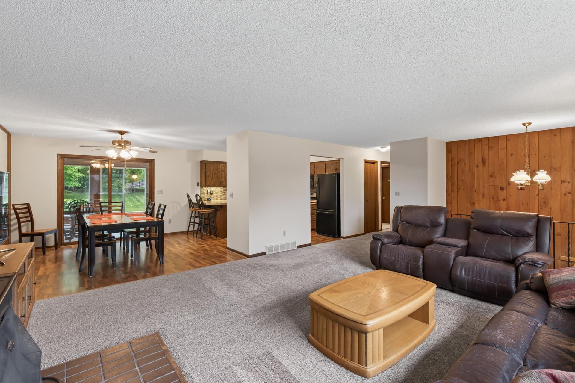 3rd image of 17918 Weaver Lake Dr, Maple Grove, MN 55311 | MLS# 7107446