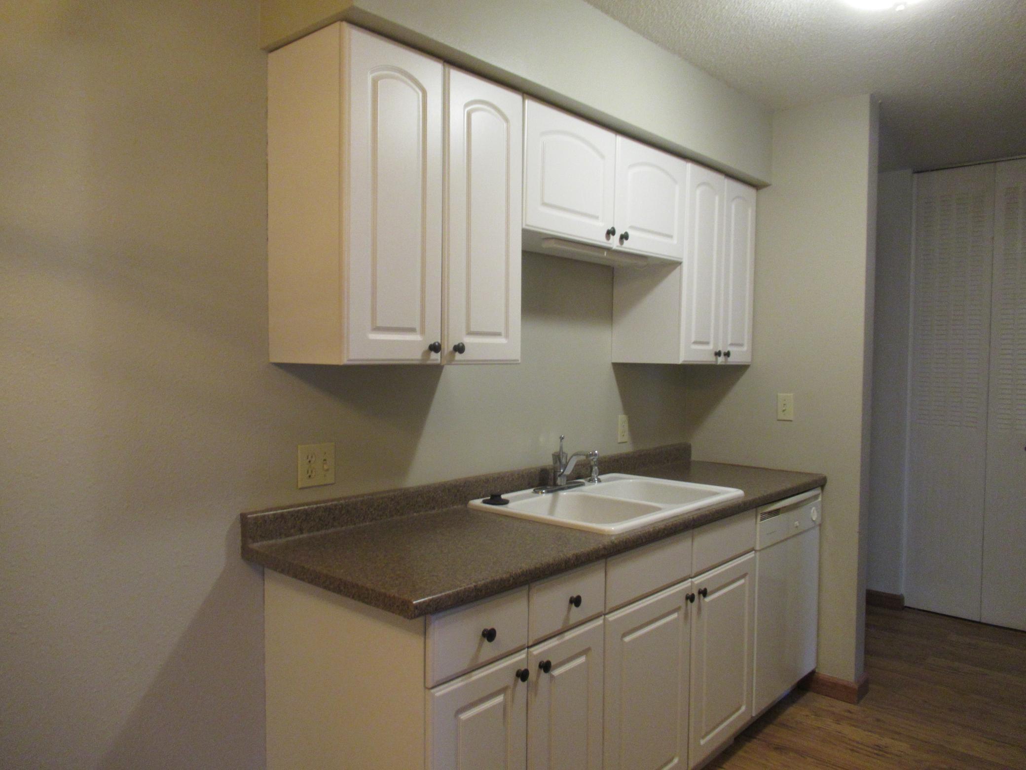 3rd image of 7414 W 22Nd St #212, Minneapolis, MN 55426 | MLS# 7107456