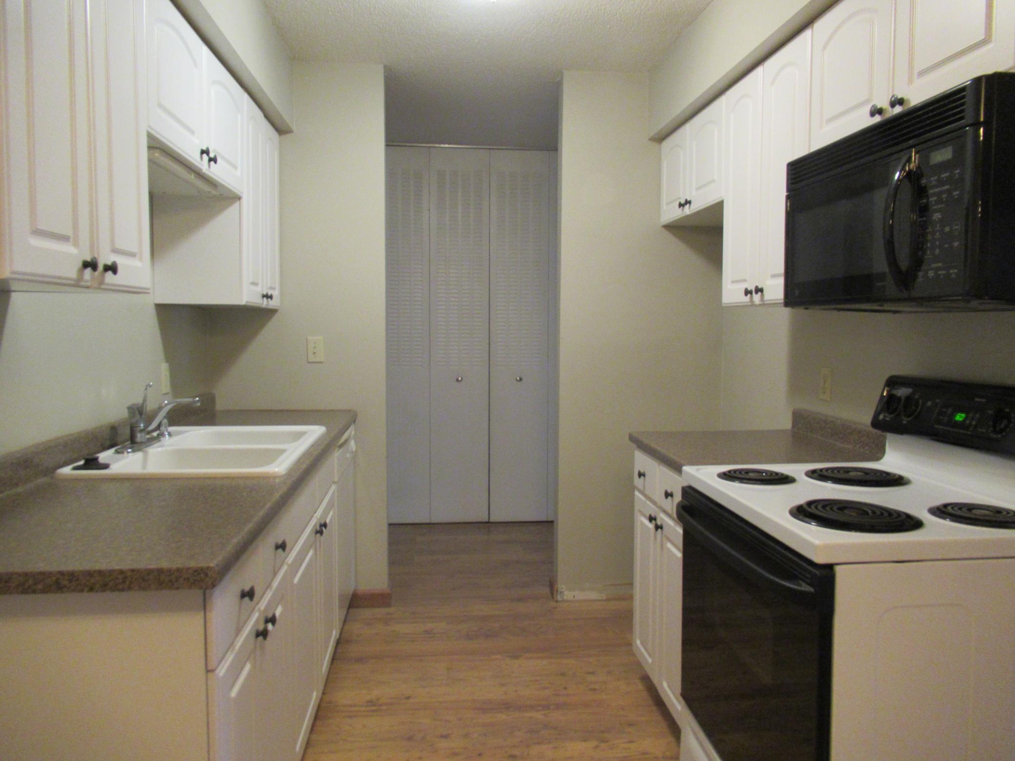 4th image of 7414 W 22Nd St #212, Minneapolis, MN 55426 | MLS# 7107456
