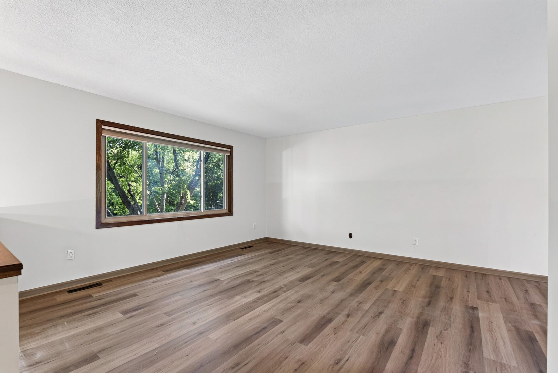 5th image of 15471 95Th St Ne, Elk River, MN 55330 | MLS# 7107559