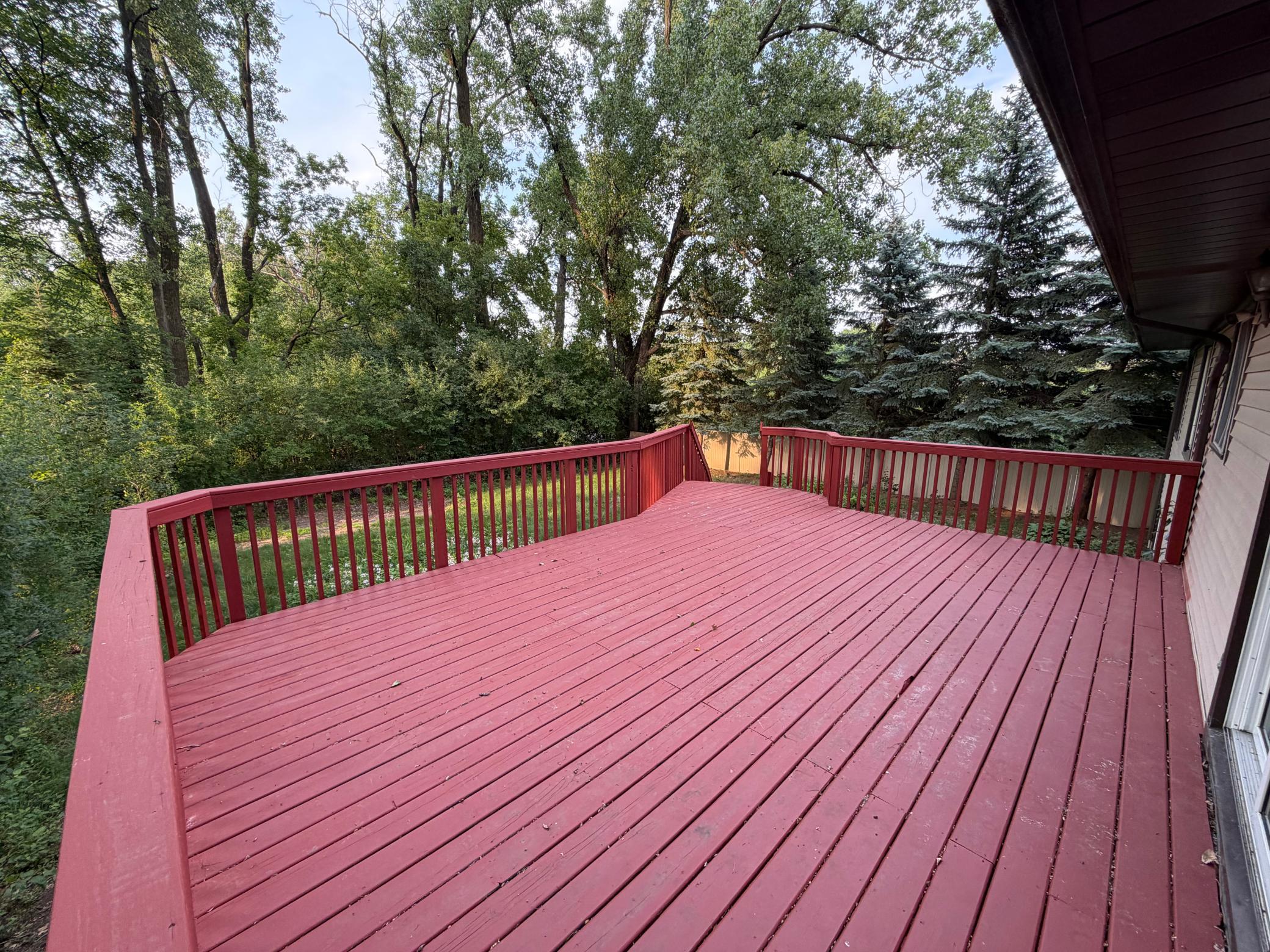 24th image of 404 Cimarron Rd, Saint Paul, MN 55124 | MLS# 7107567