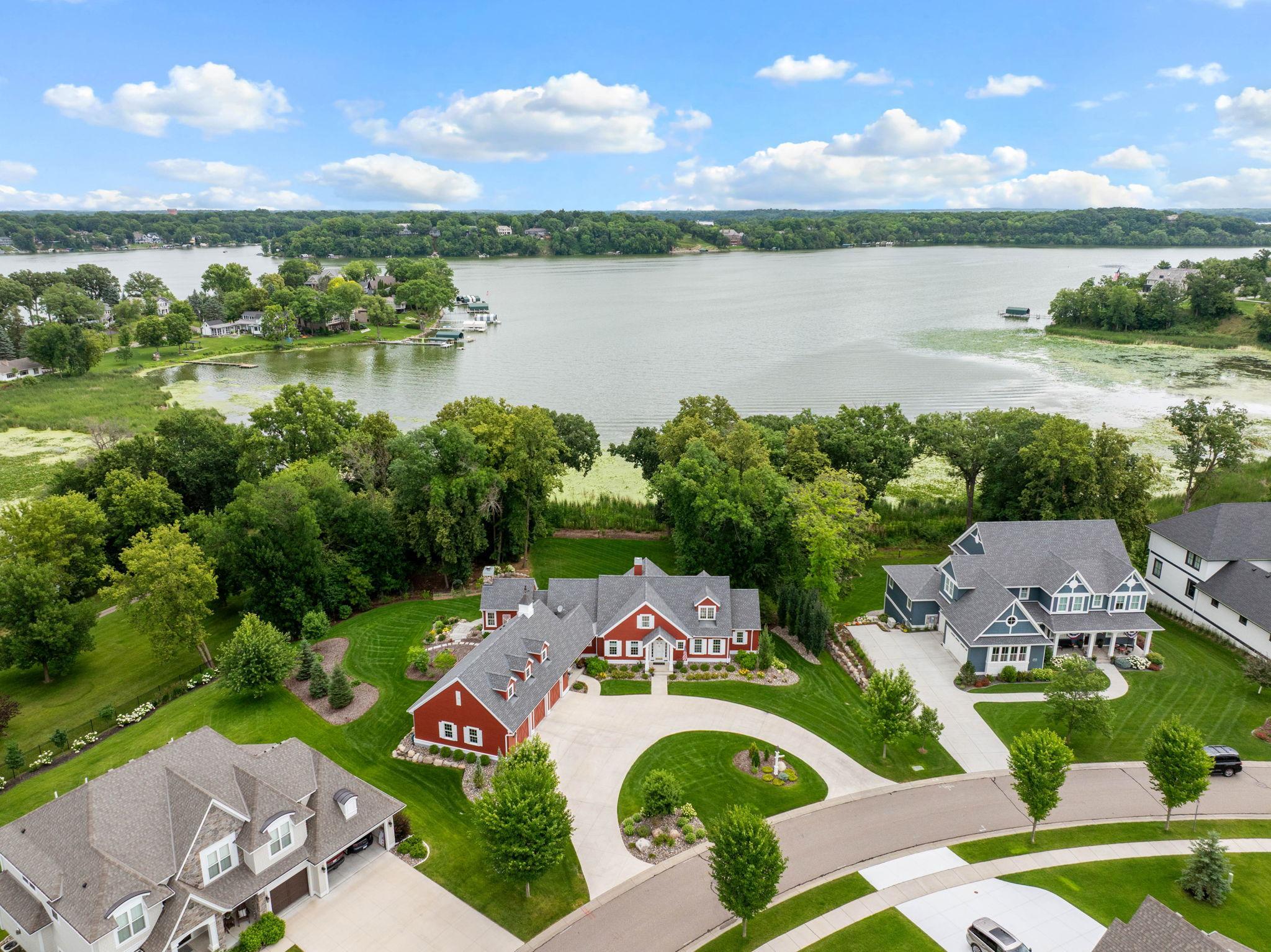 2nd image of 3698 Woodland Cove Pkwy, Excelsior, MN 55331 | MLS# 7107607