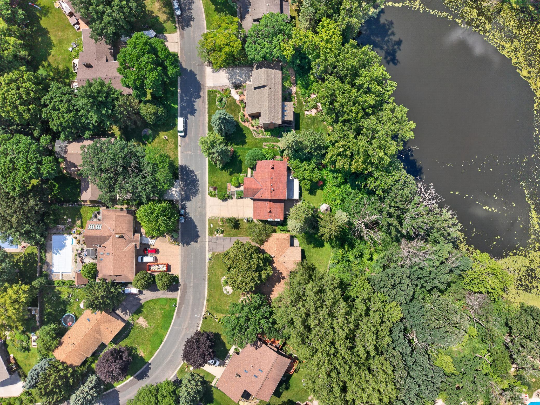 2nd image of 798 Torchwood Dr, Saint Paul, MN 55112 | MLS# 7107767