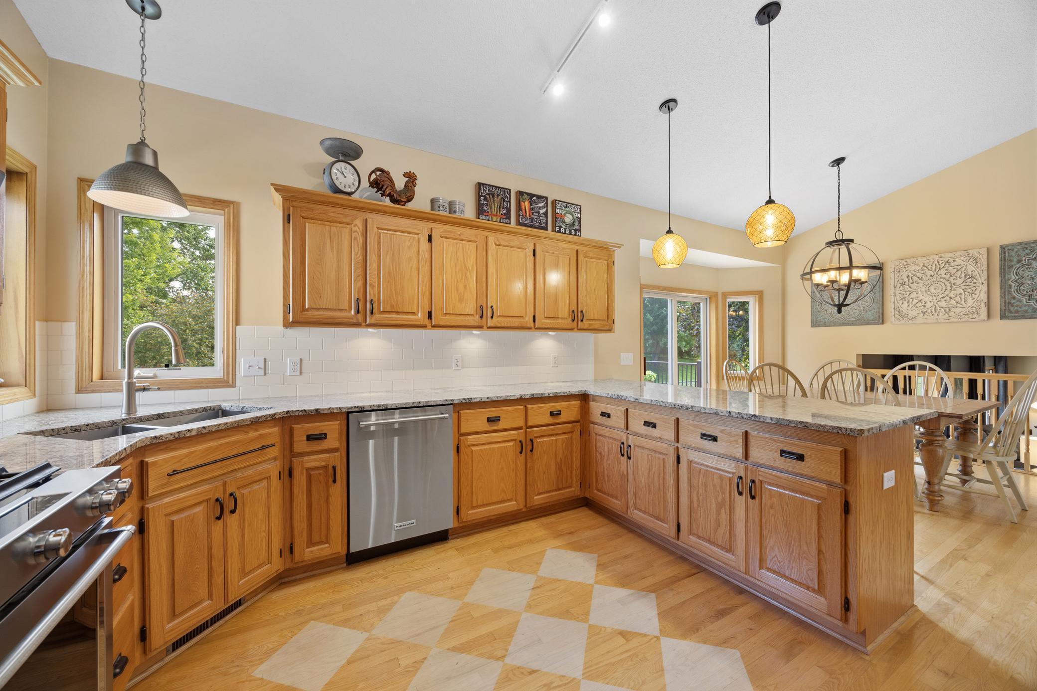 5th image of 22002 Elm Pkwy, Rogers, MN 55374 | MLS# 7107782