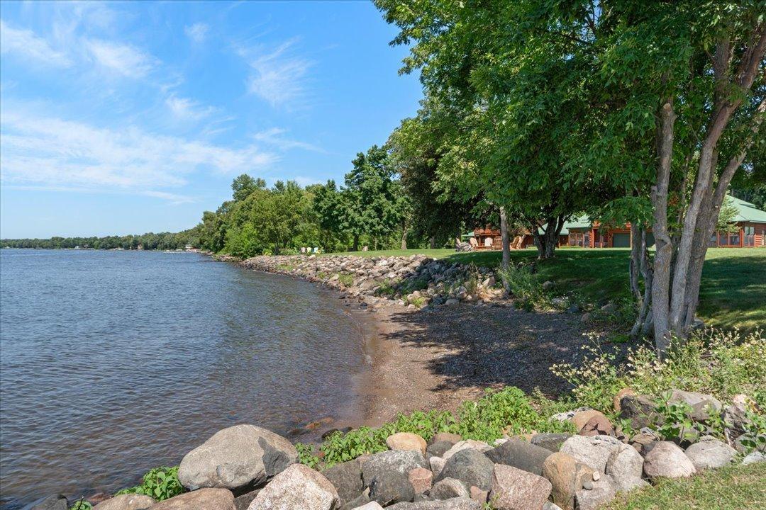 5th image of 33176 170Th Lane #15, Isle, MN 56342 | MLS# 7107829