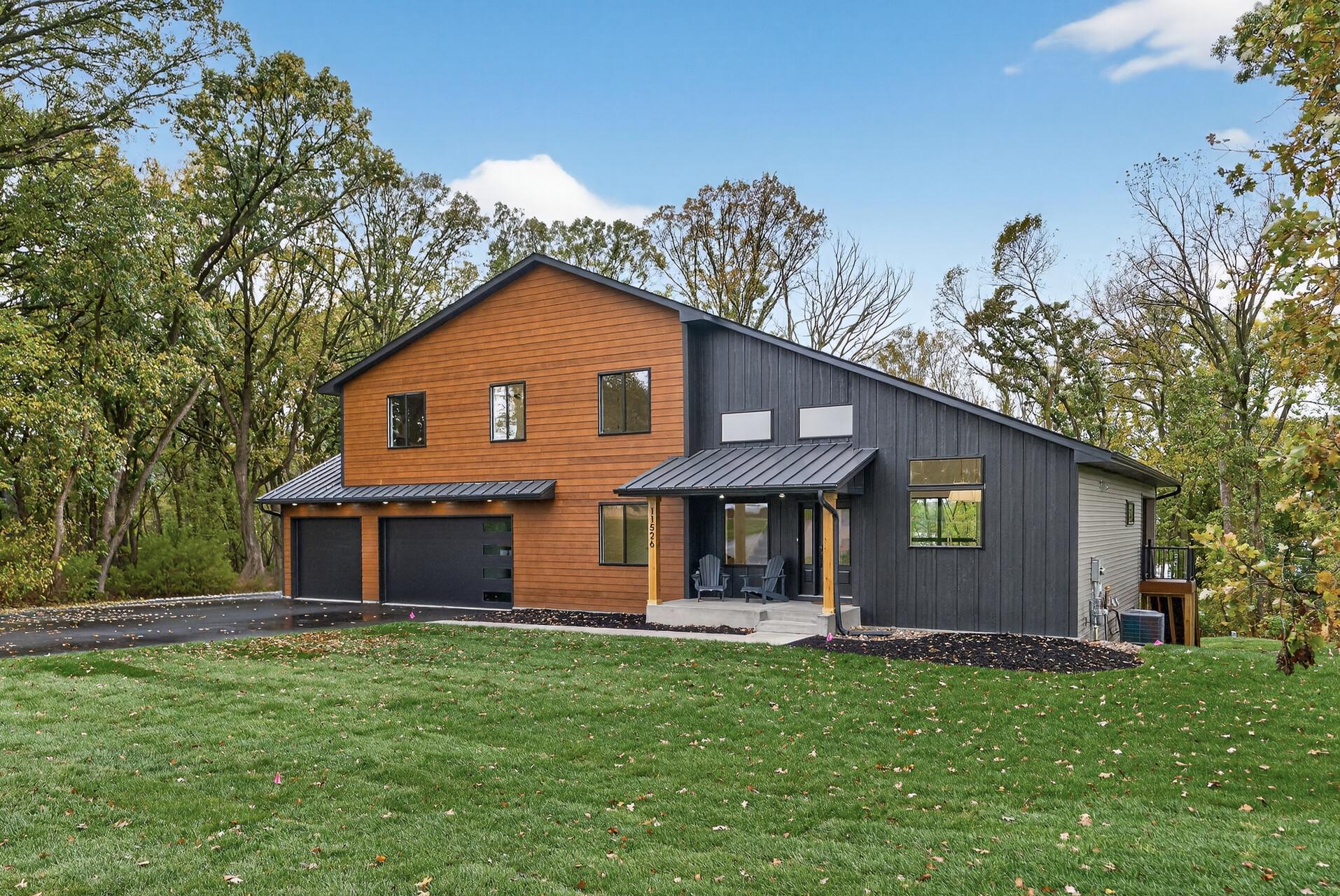 2nd image of 11526 54th St Se, Clear Lake, MN 55319 | MLS# 7107868
