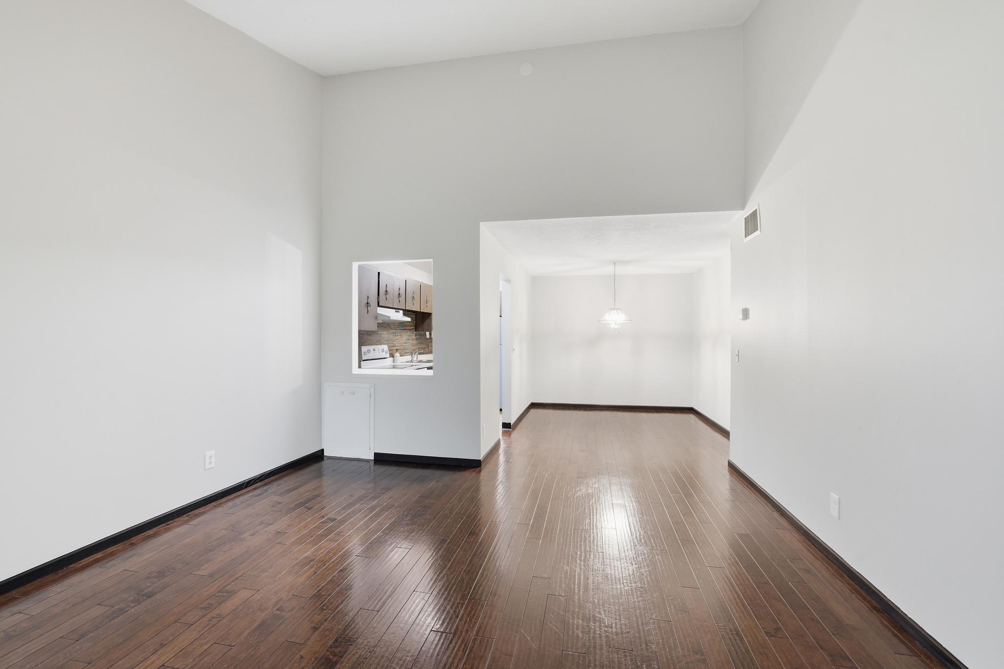 Homes for sale in Edina, MN | 4120 Parklawn Ave #325, Edina, MN 55435 | MLS# 7107902