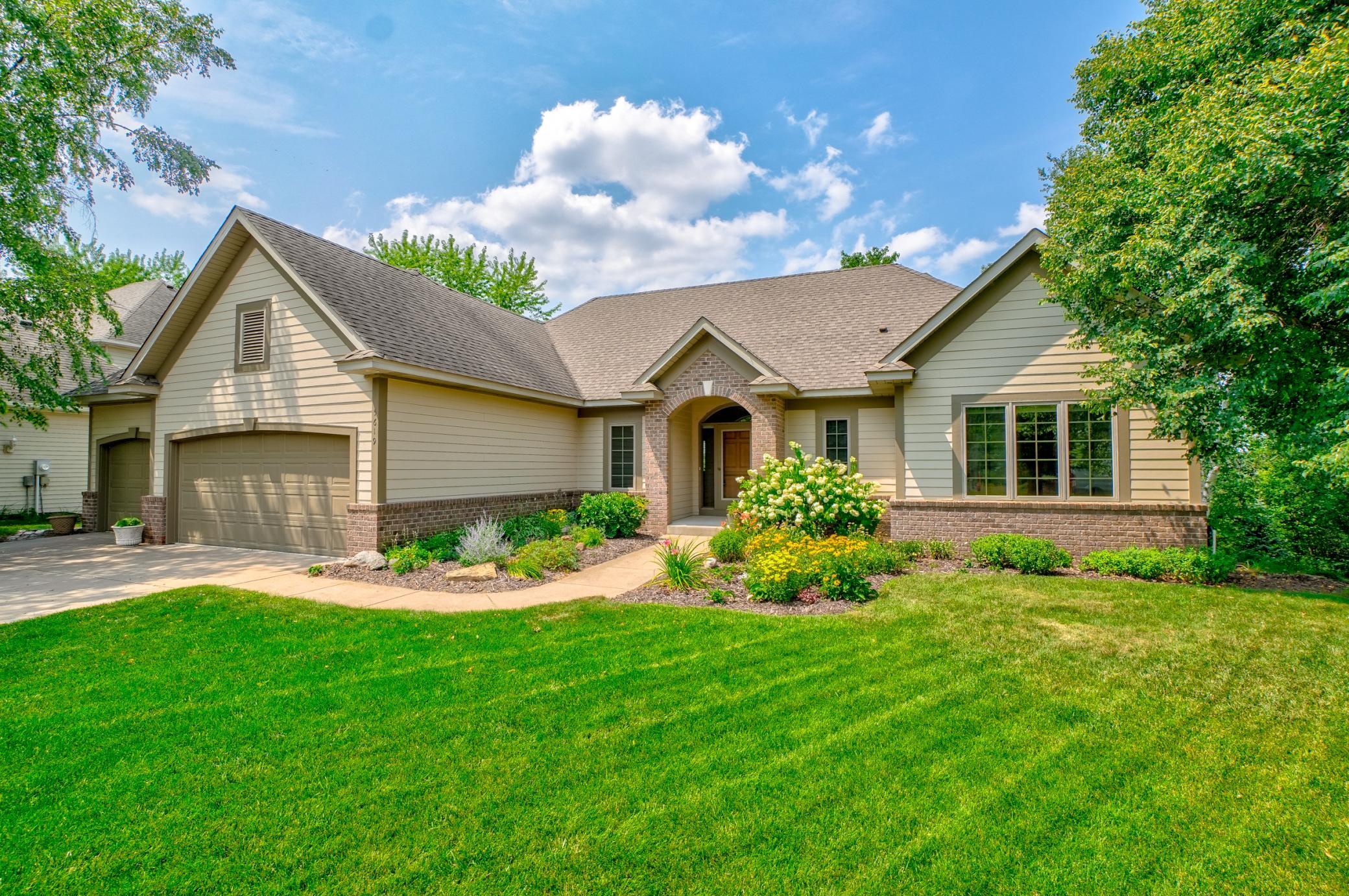 3rd image of 5619 Cottonwood Ct, Saint Paul, MN 55126 | MLS# 7107918