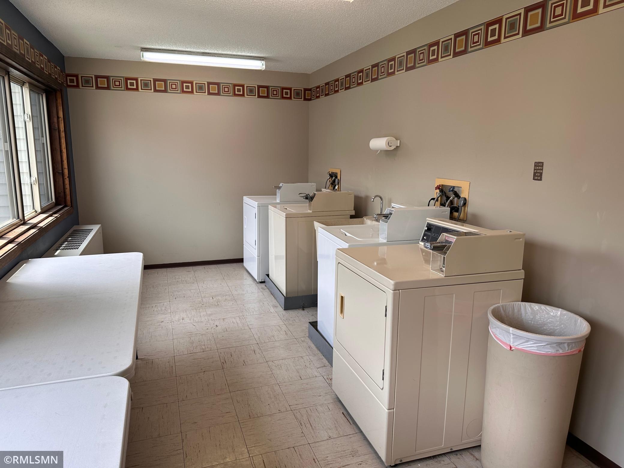 37th image of 1372 Carling Dr #306, Saint Paul, MN 55108 | MLS# 7107931