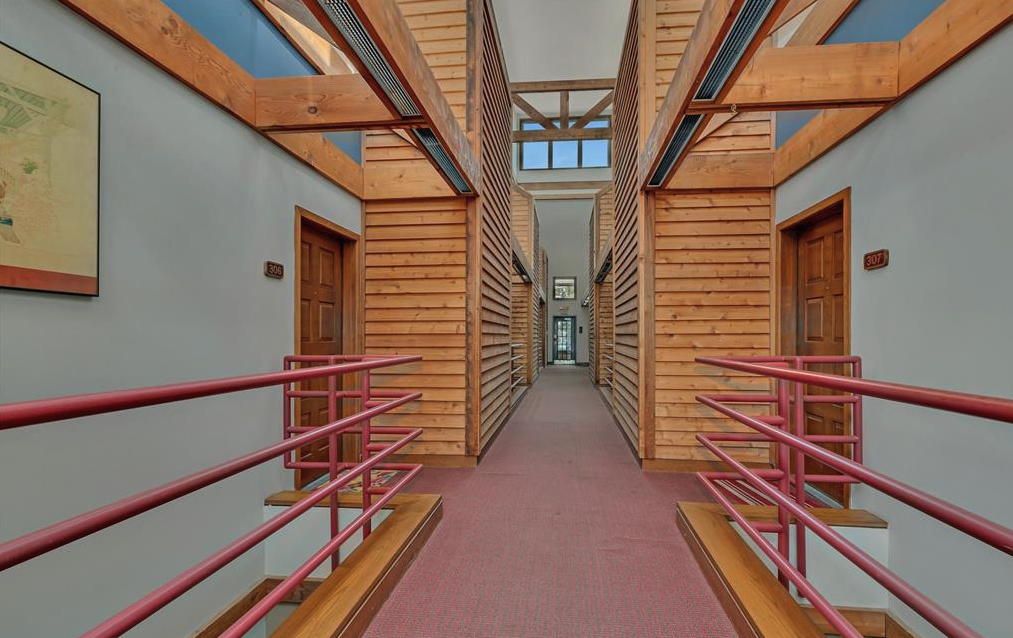3rd image of 1372 Carling Dr #306, Saint Paul, MN 55108 | MLS# 7107931