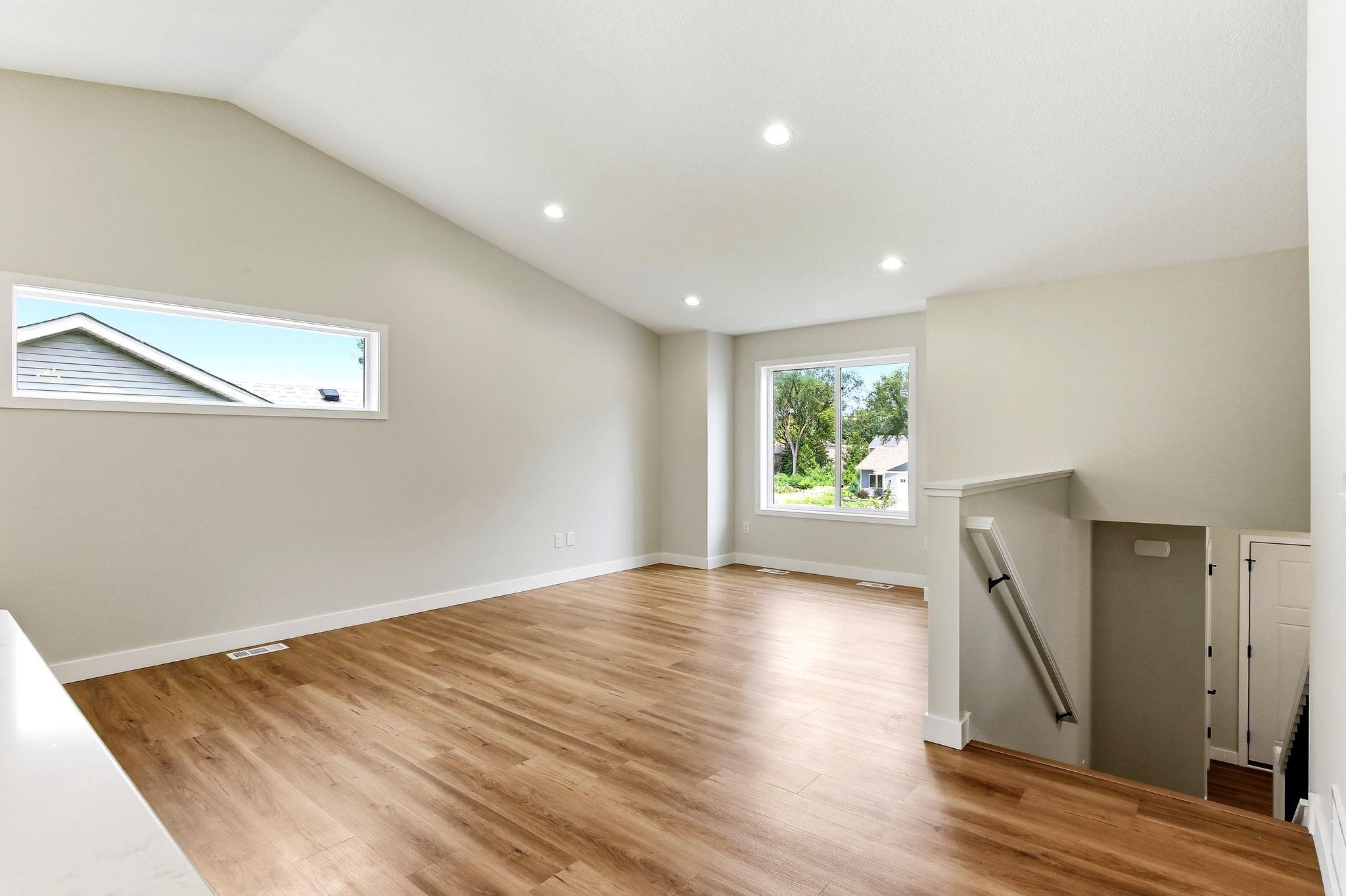 2nd image of 1018 2nd St Se, Faribault, MN 55021 | MLS# 7107994