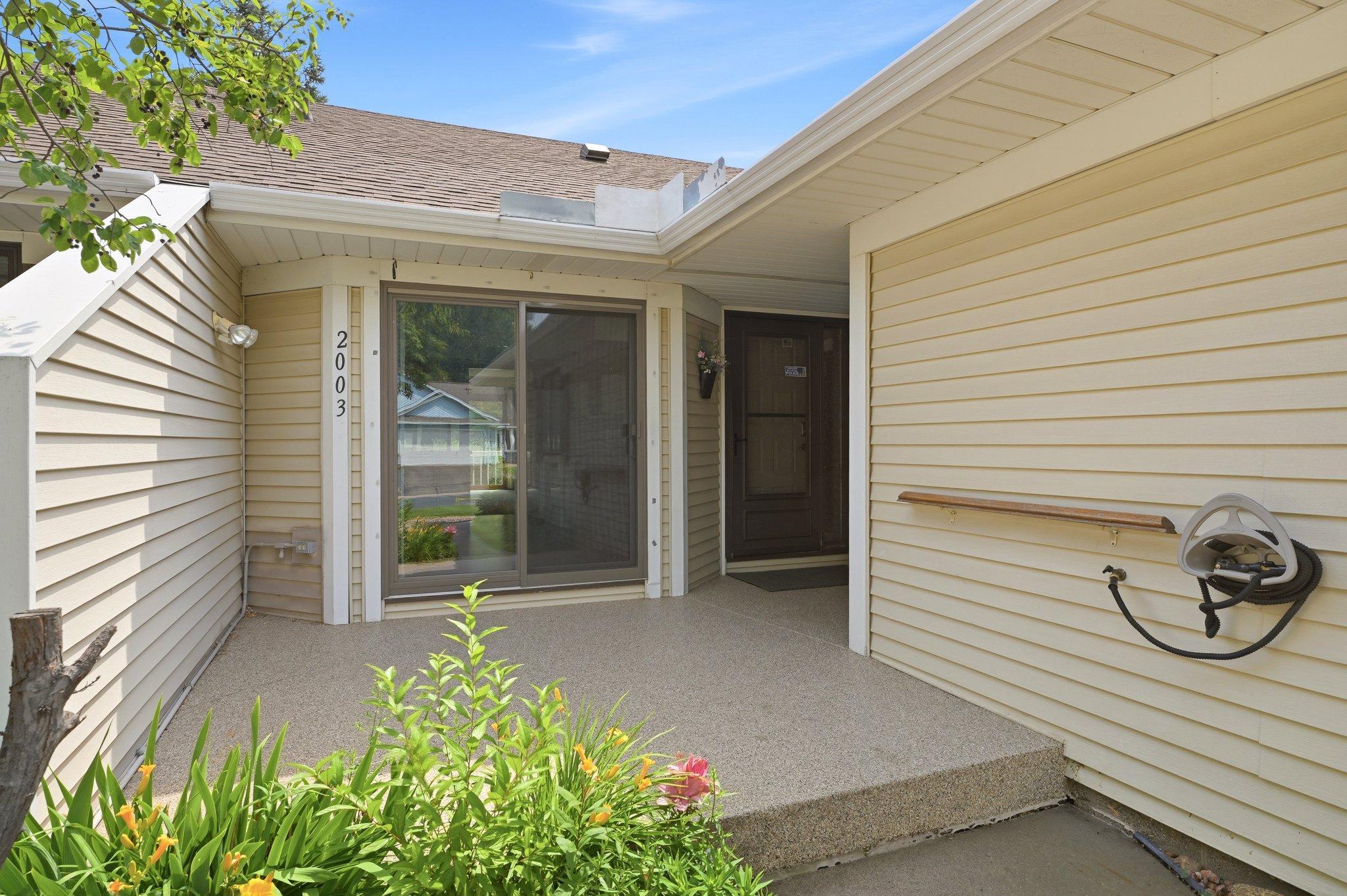 Homes for sale in New Brighton, MN | 2003 28th Ave Nw #103, New Brighton, MN 55112 | MLS# 7108050