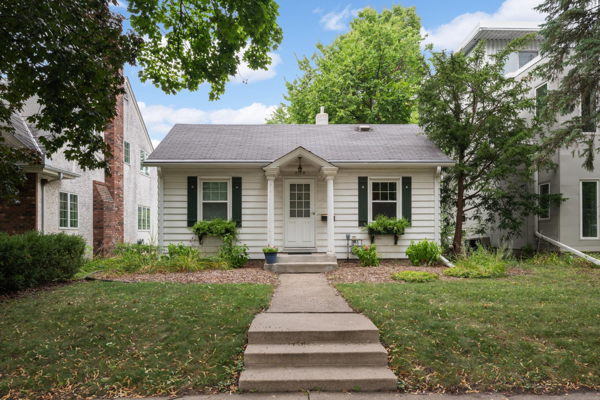 1st image of 2189 Scheffer Ave, Saint Paul, MN 55116 | MLS# 7108083