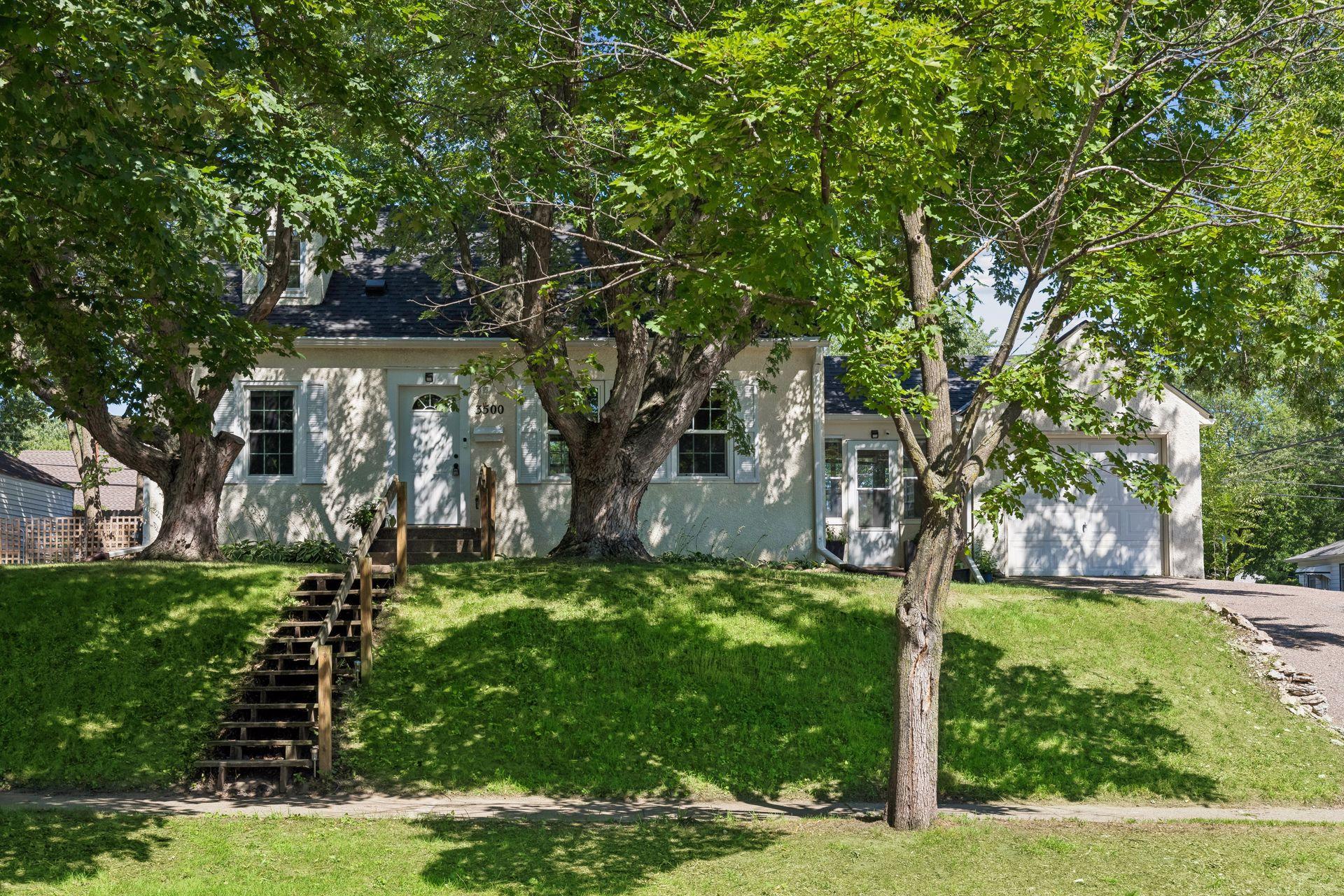 2nd image of 3500 Perry Ave N, Crystal, MN 55422 | MLS# 7108104