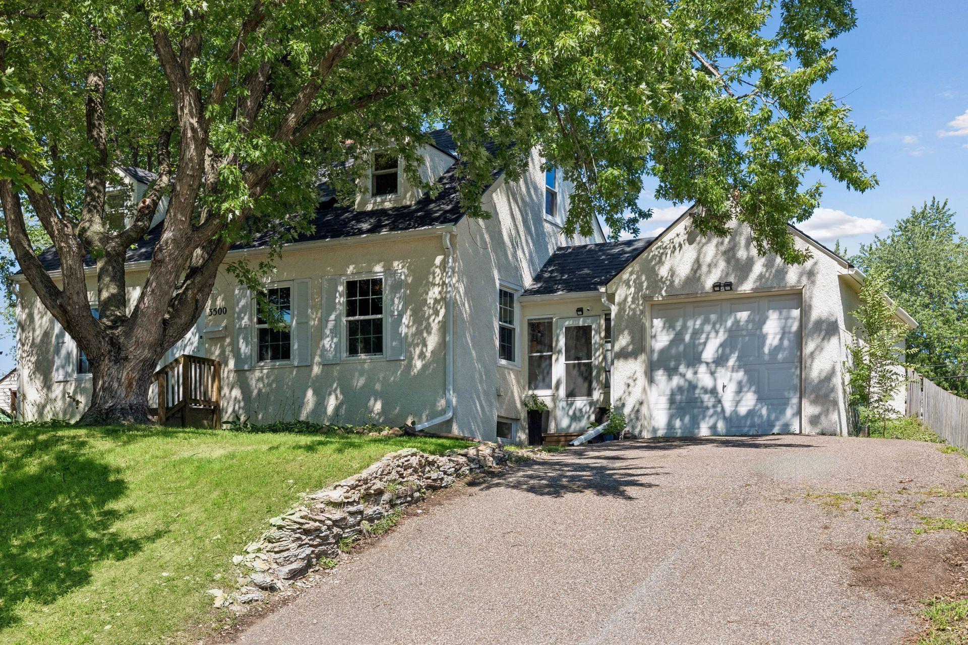 3rd image of 3500 Perry Ave N, Crystal, MN 55422 | MLS# 7108104