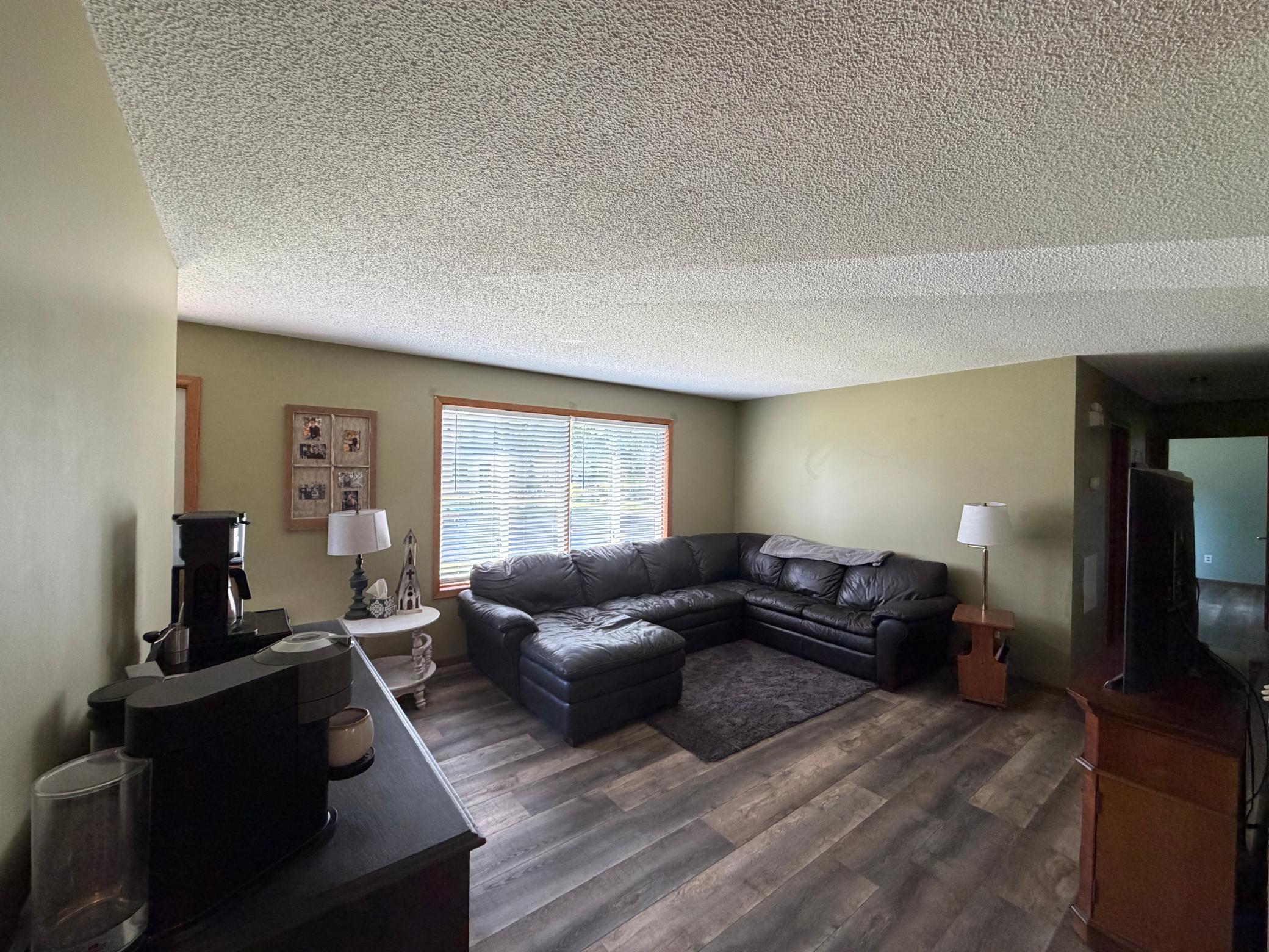 5th image of 418 1St St, Sandstone, MN 55072 | MLS# 7108262