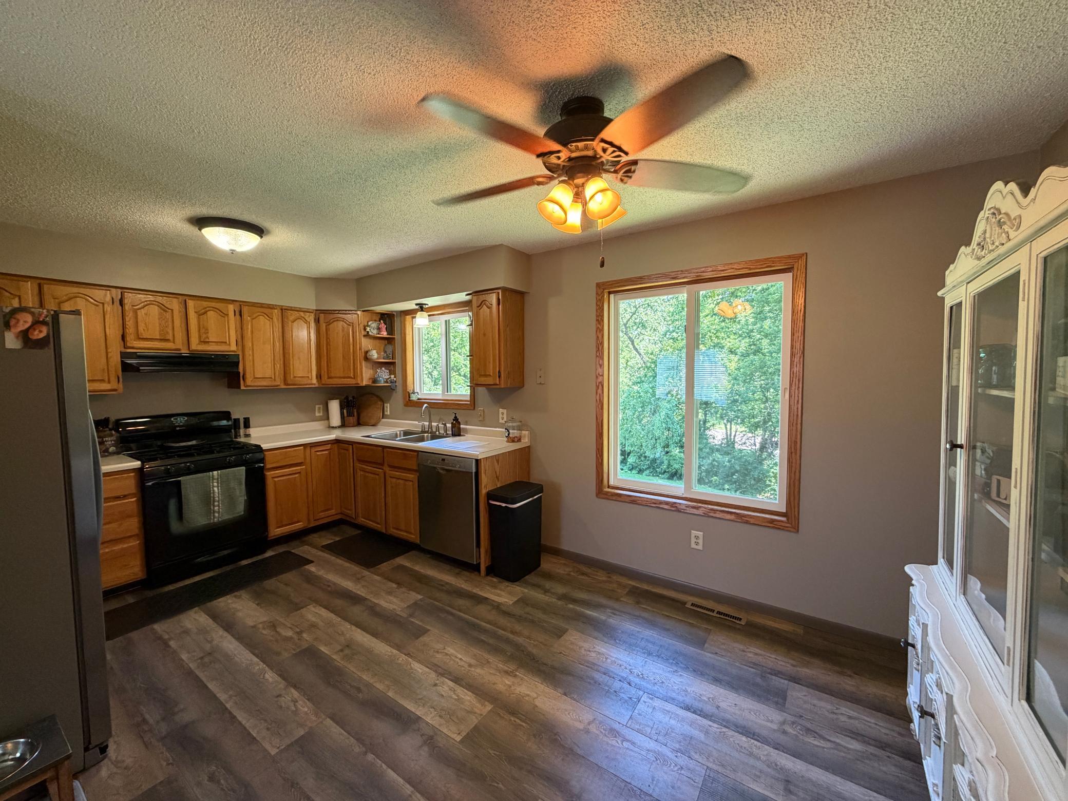 4th image of 418 1St St, Sandstone, MN 55072 | MLS# 7108262