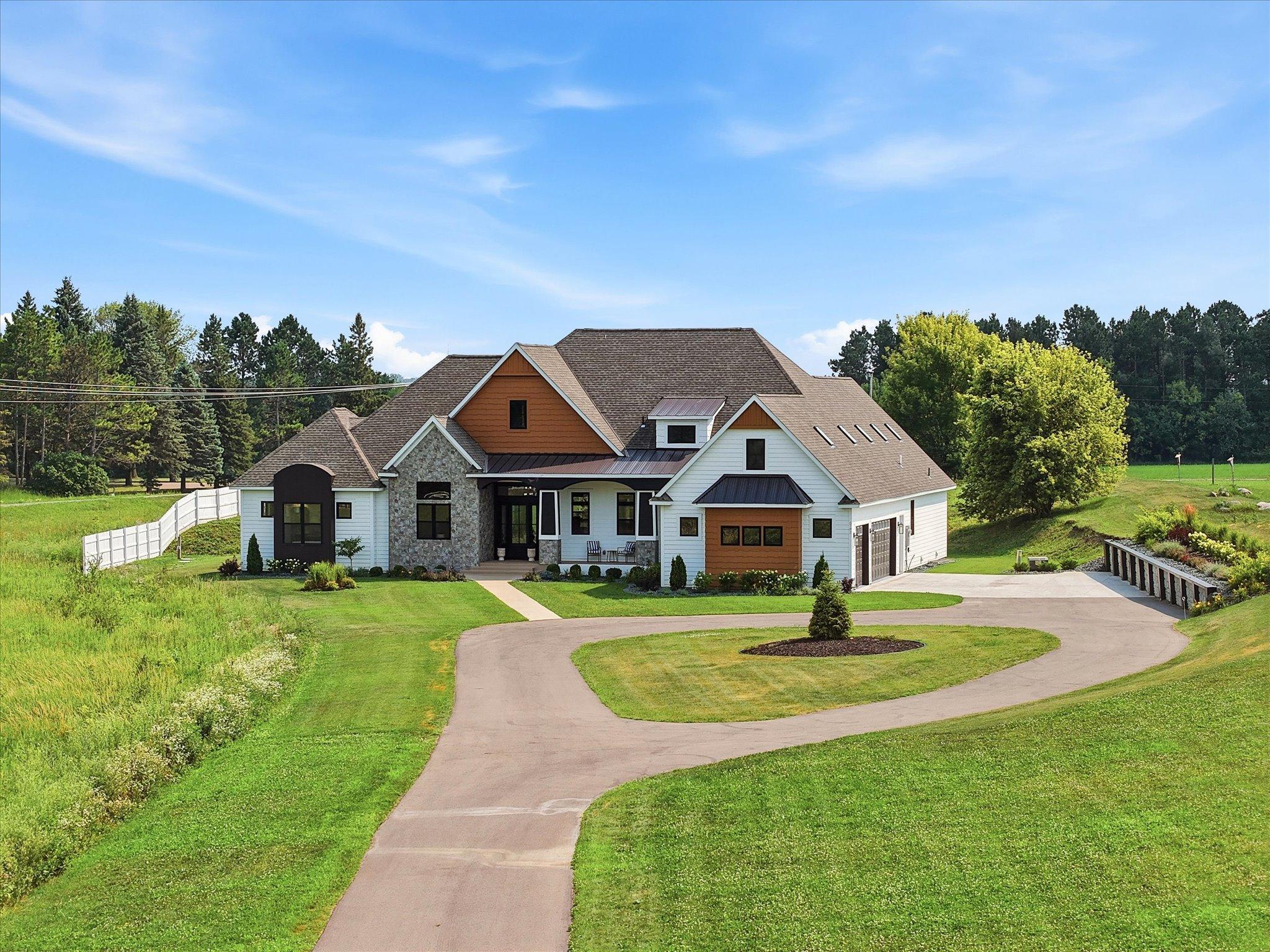1st image of 6783 Broadview Dr, Prior Lake, MN 55372 | MLS# 7108383